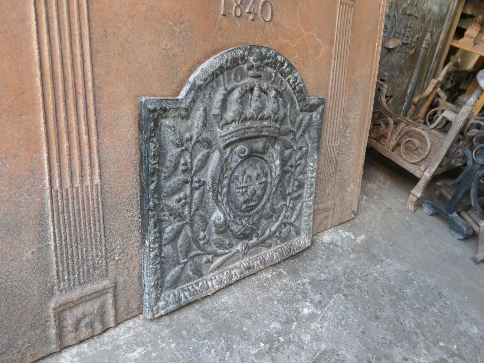 337.0 French Louis XIV Style 'Arms Of France' Fireback / Backsplash photo