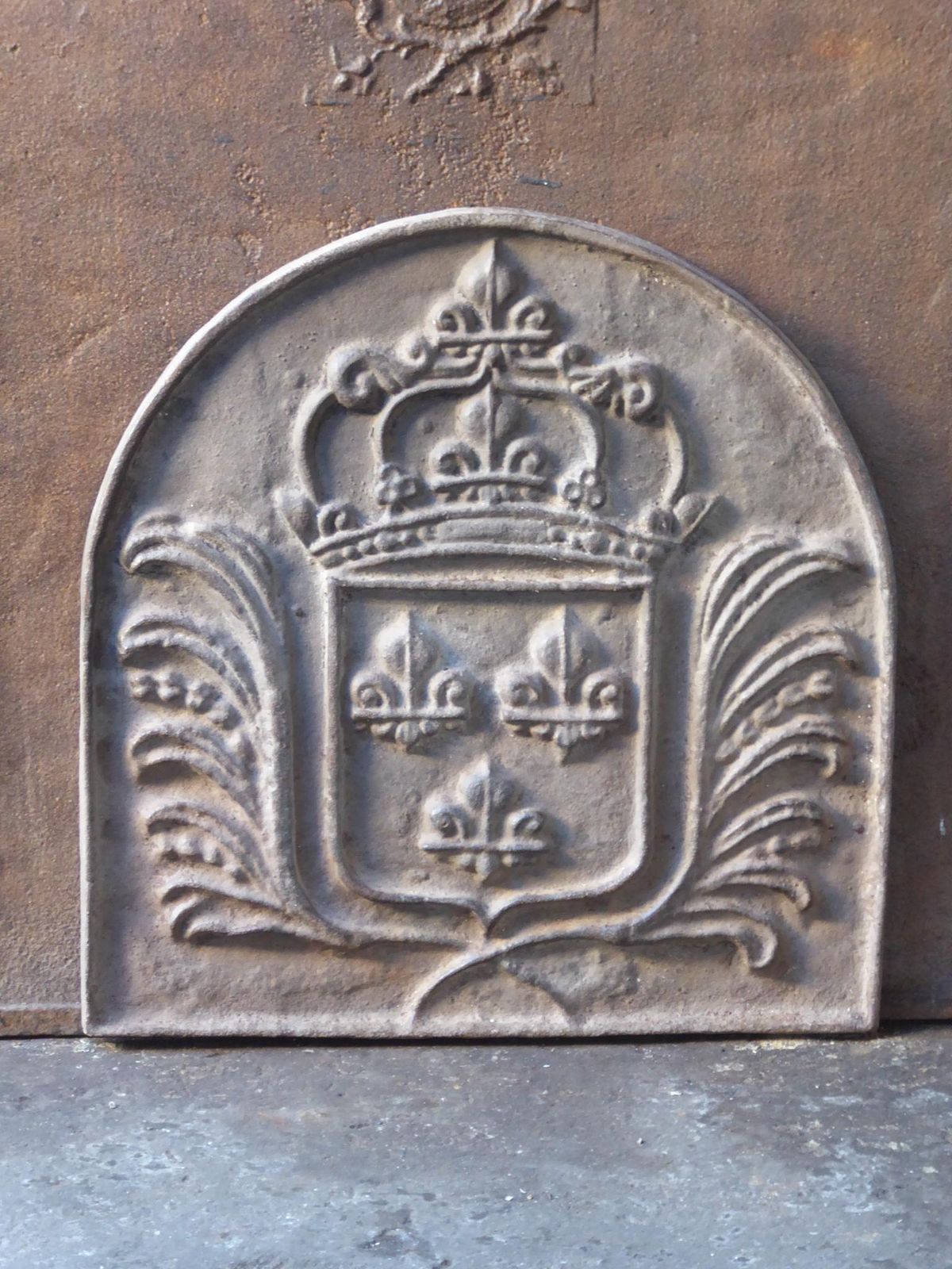 French Louis XV Style 'Arms Of France' Fireback / Backsplash photo furniture