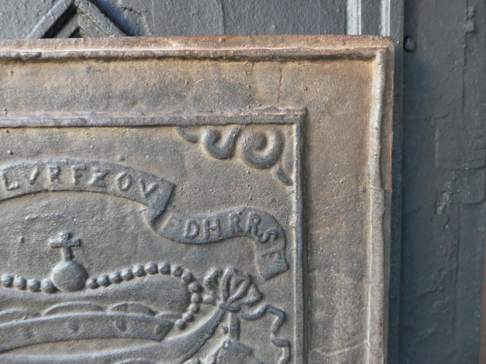 photo for sale German Louis XIV Style Coat Of Arms Fireback / Backsplash, 20th Century