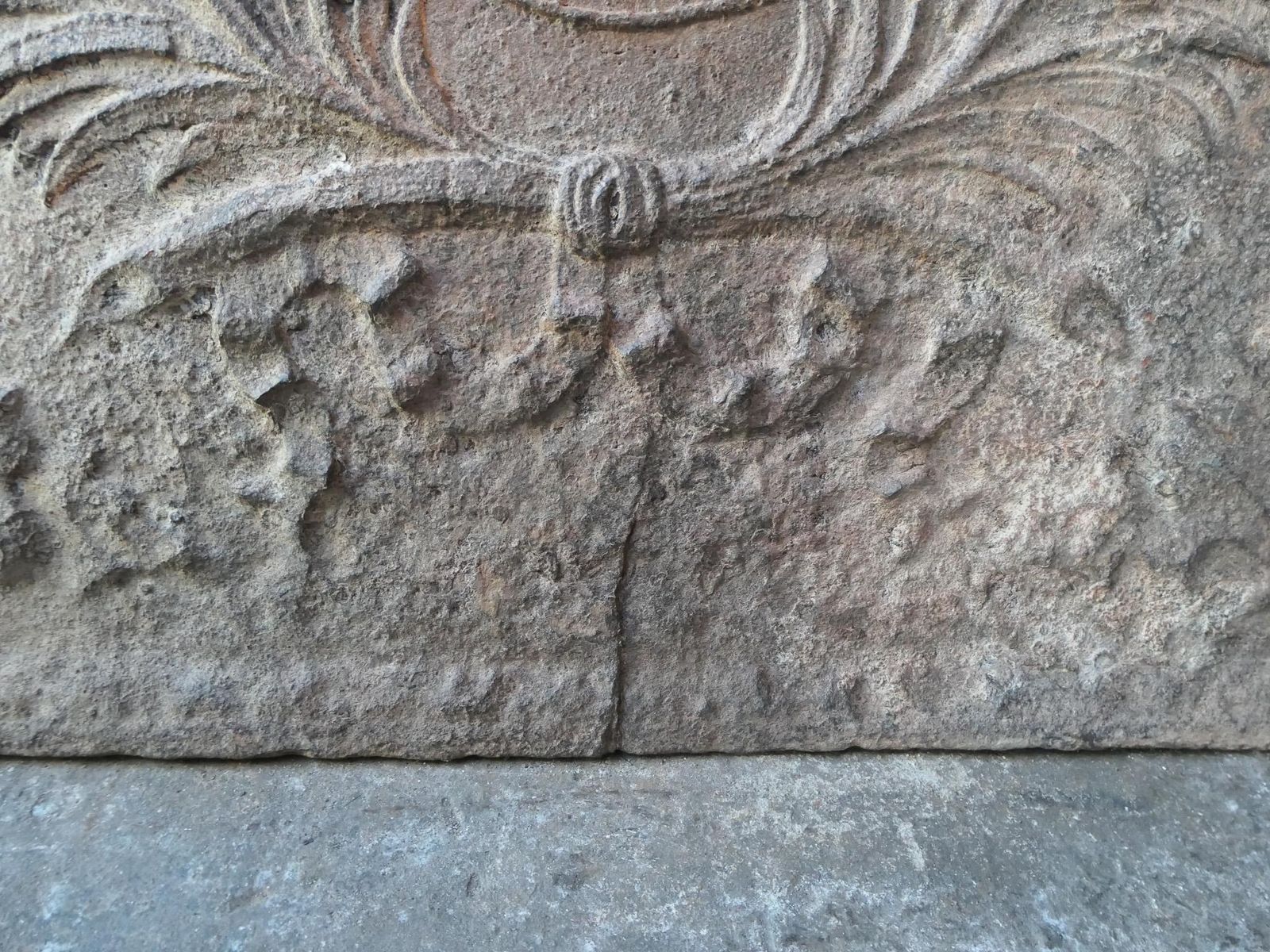 Home Fixtures 17th 18th Century French Louis XIV 'Arms Of France' Fireback / Backsplash photo