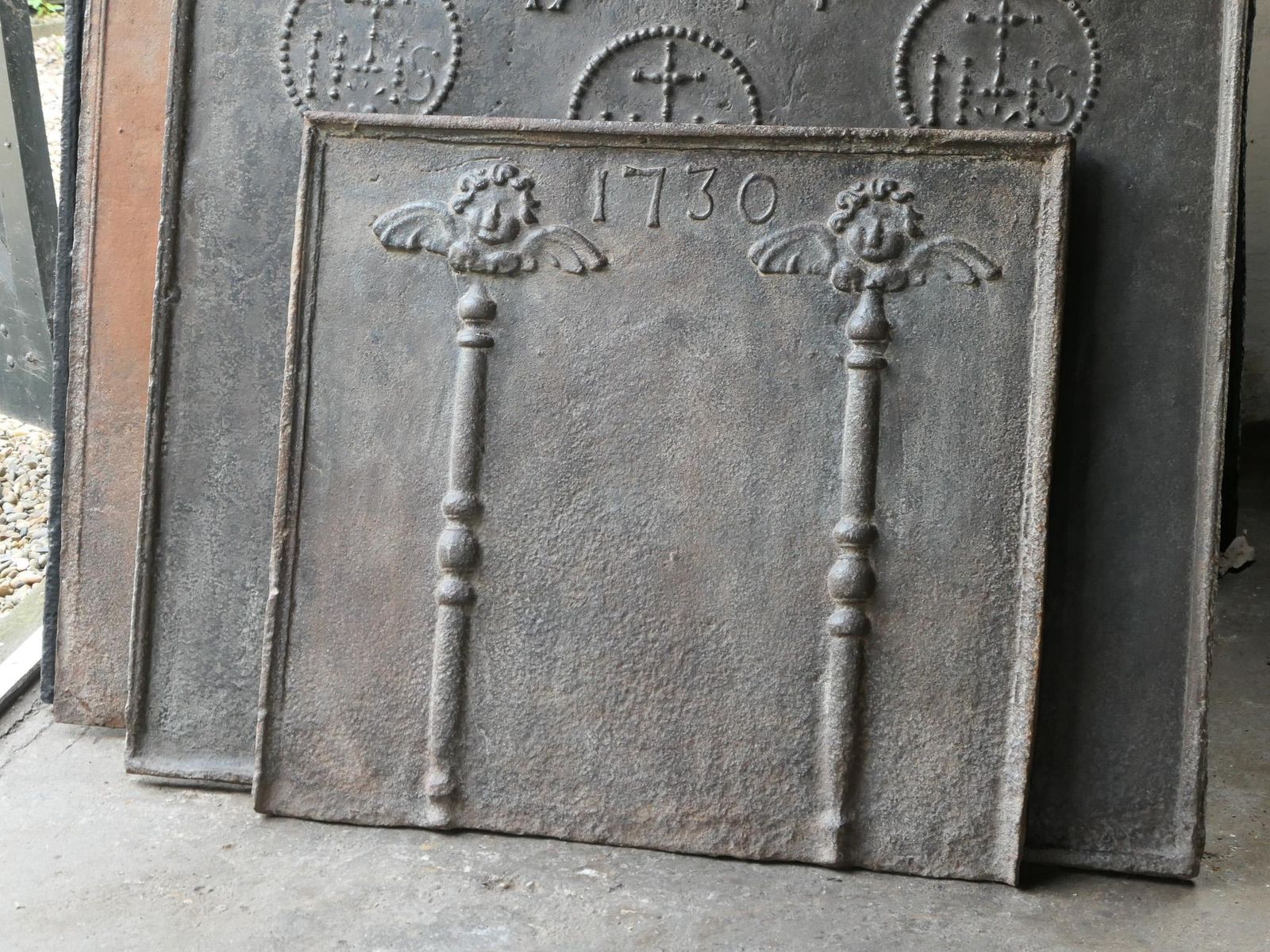 French Louis XV Fireback / Backsplash With Pillars Of Hercules, 18th Century photo furniture