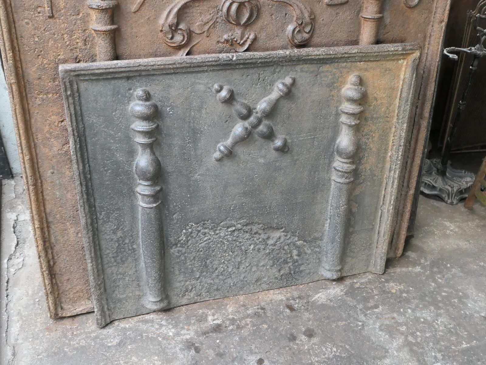 17th 18th Century French Louis XIV 'Saint Andrew's Cross' Fireback / Backsplash photo 1088.0