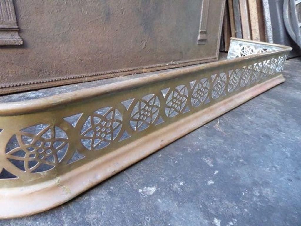 20th Century English Victorian Style Fireplace Fender photo for sale