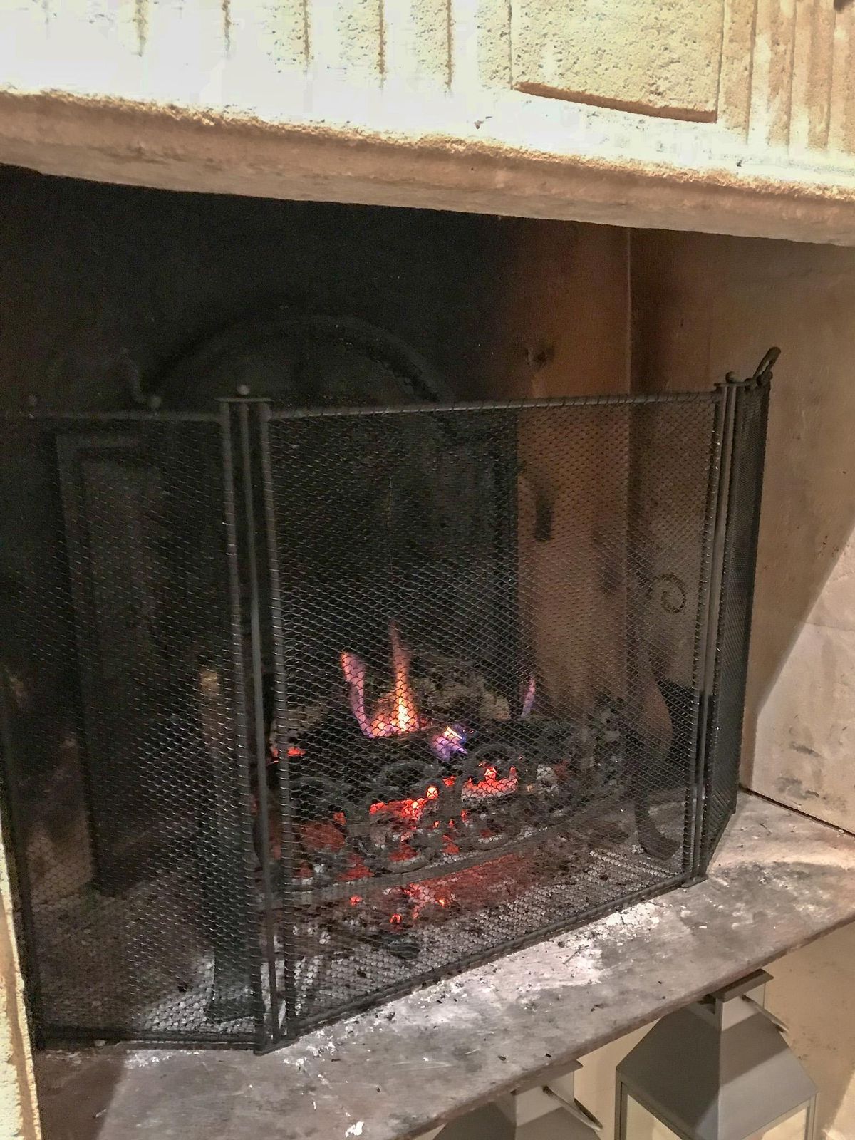 photo furniture Elegant French Iron Fire Screen, New, Handmade, 22" To 35" Wide,  22.4" Tall