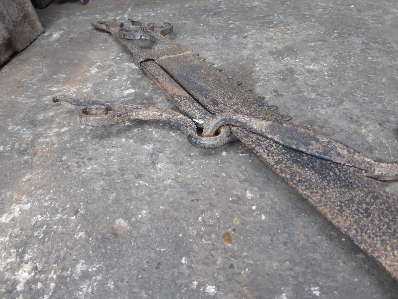 Beautiful 17th Century French Fireplace Trammel Or Hanger photo vinterior