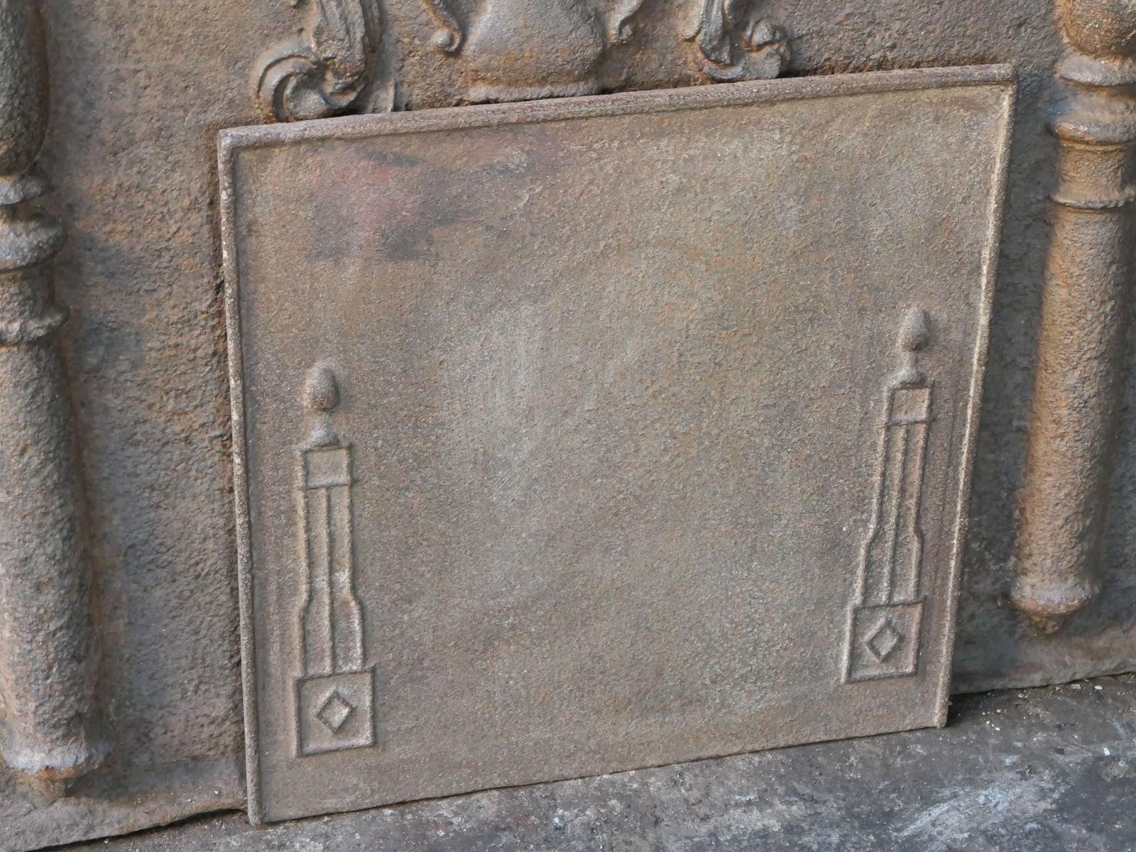 French Neoclassical Period 'Pillars Of Freedom' Fireback / Backsplash photo Home Fixtures