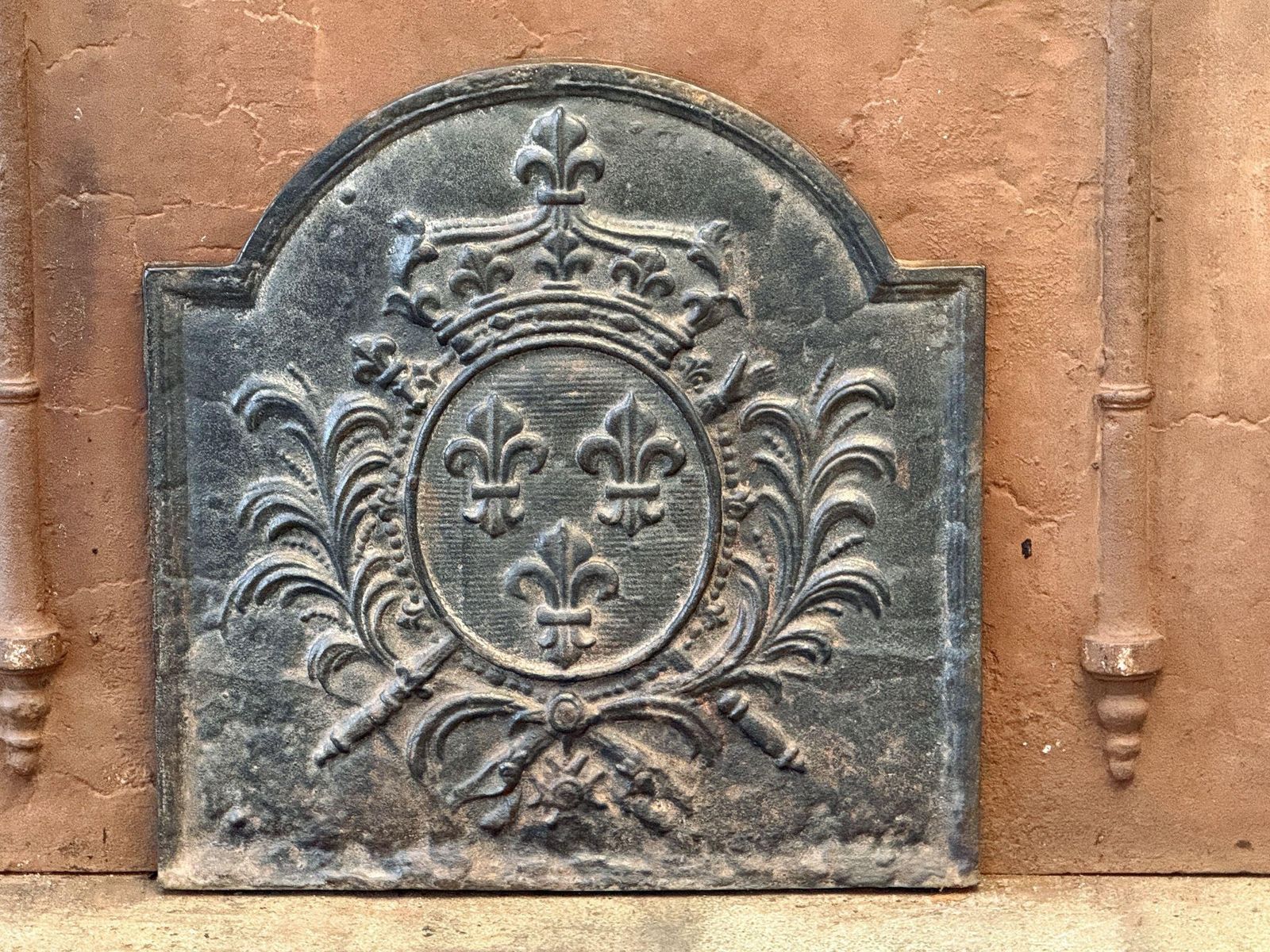 French Louis XV Style 'Arms Of France' Fireback / Backsplash photo furniture