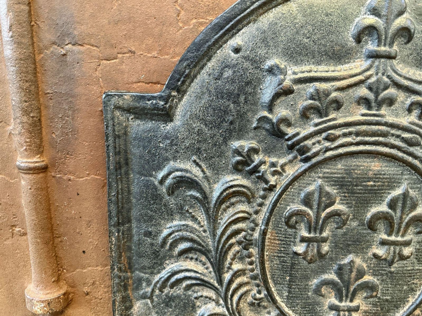 French Louis XV Style 'Arms Of France' Fireback / Backsplash photo Home Fixtures