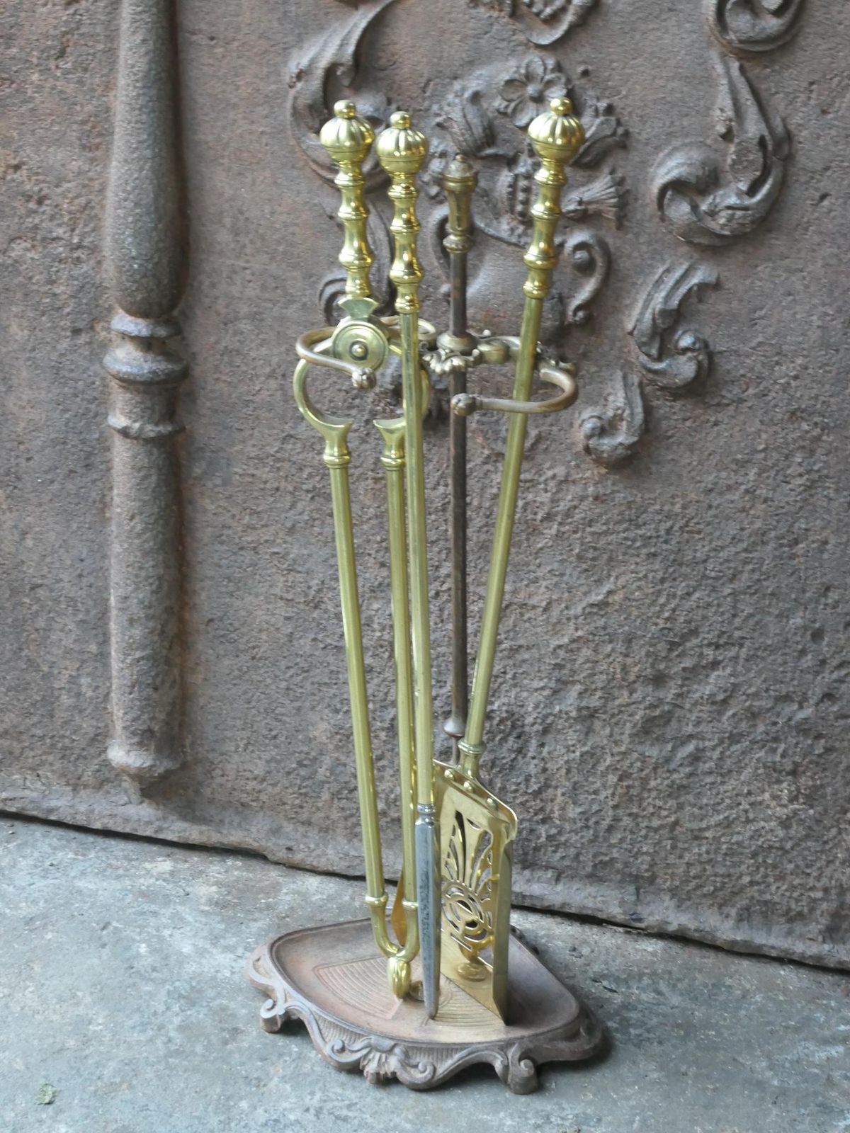 Antique English Polished Brass Victorian Style Fireplace Set, 19/20th C photo furniture