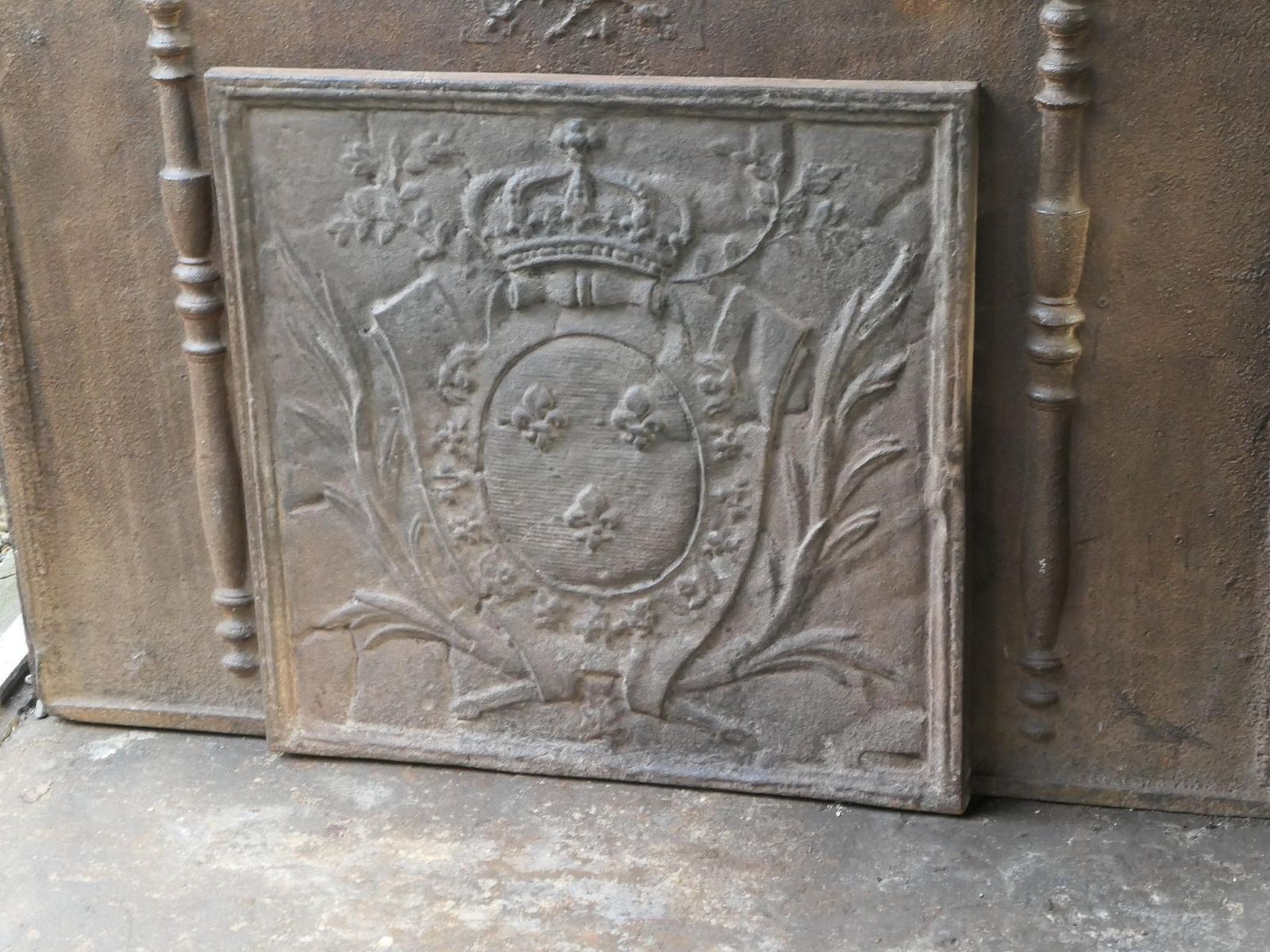 French Louis XV Style 'Arms Of France' Fireback / Backsplash photo vintage