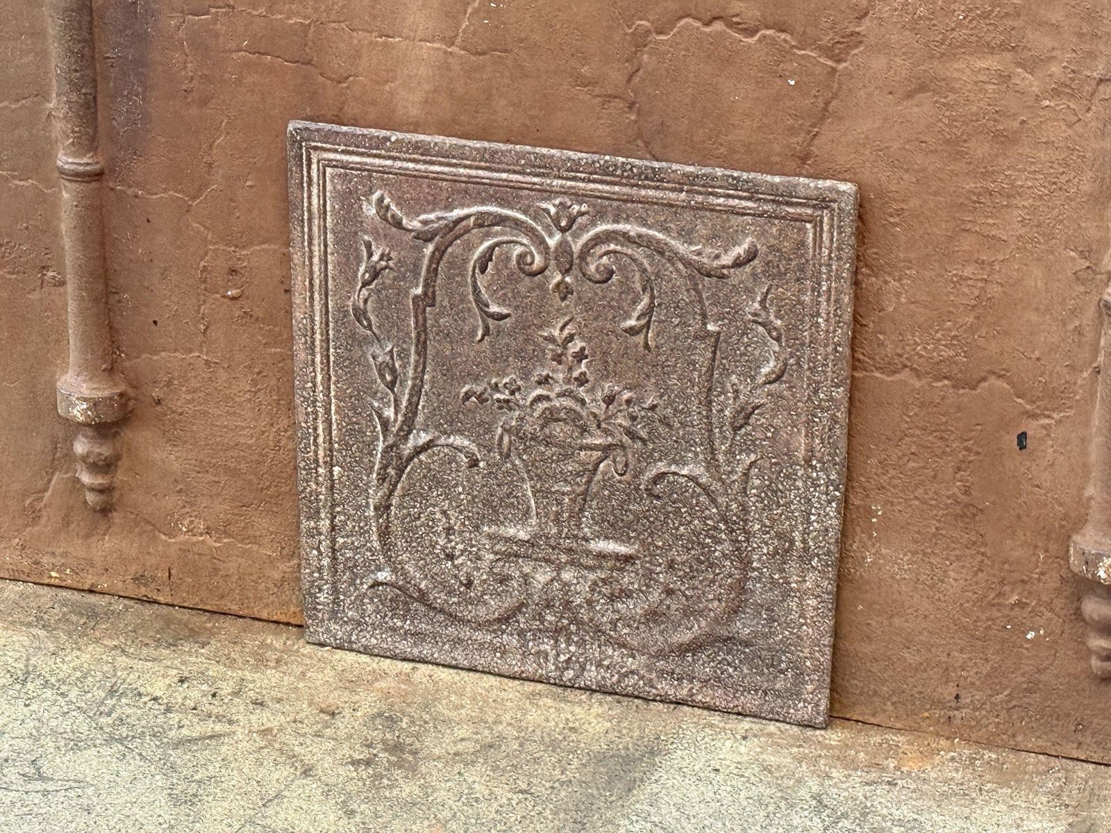 Neoclassical 'Flower Basket' Fireback / Backsplash, Early 19th Century photo Home Fixtures