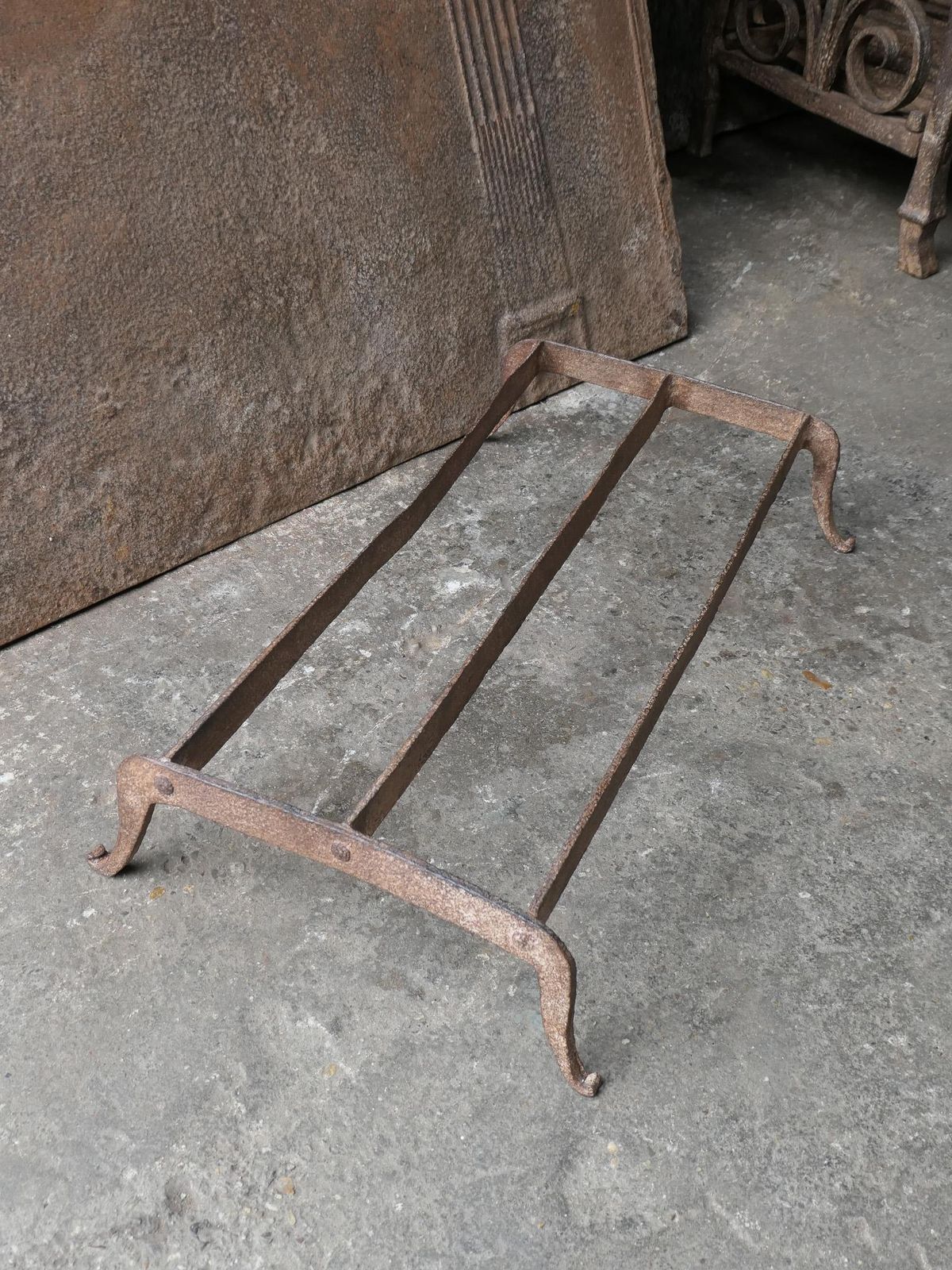 photo furniture Large French 17th Century Louis XIV Trivet