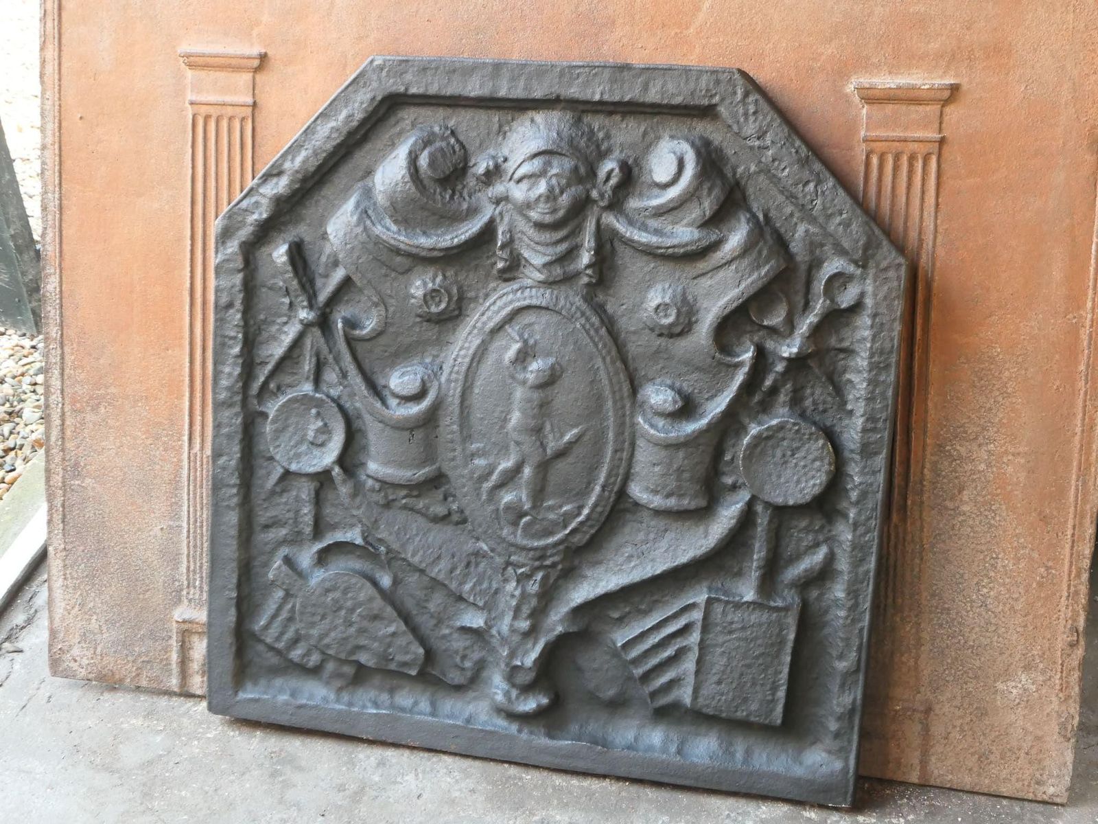 Heavy French Victorian Style Arms Of France Fireback / Backsplash, 20th Century photo 508.0