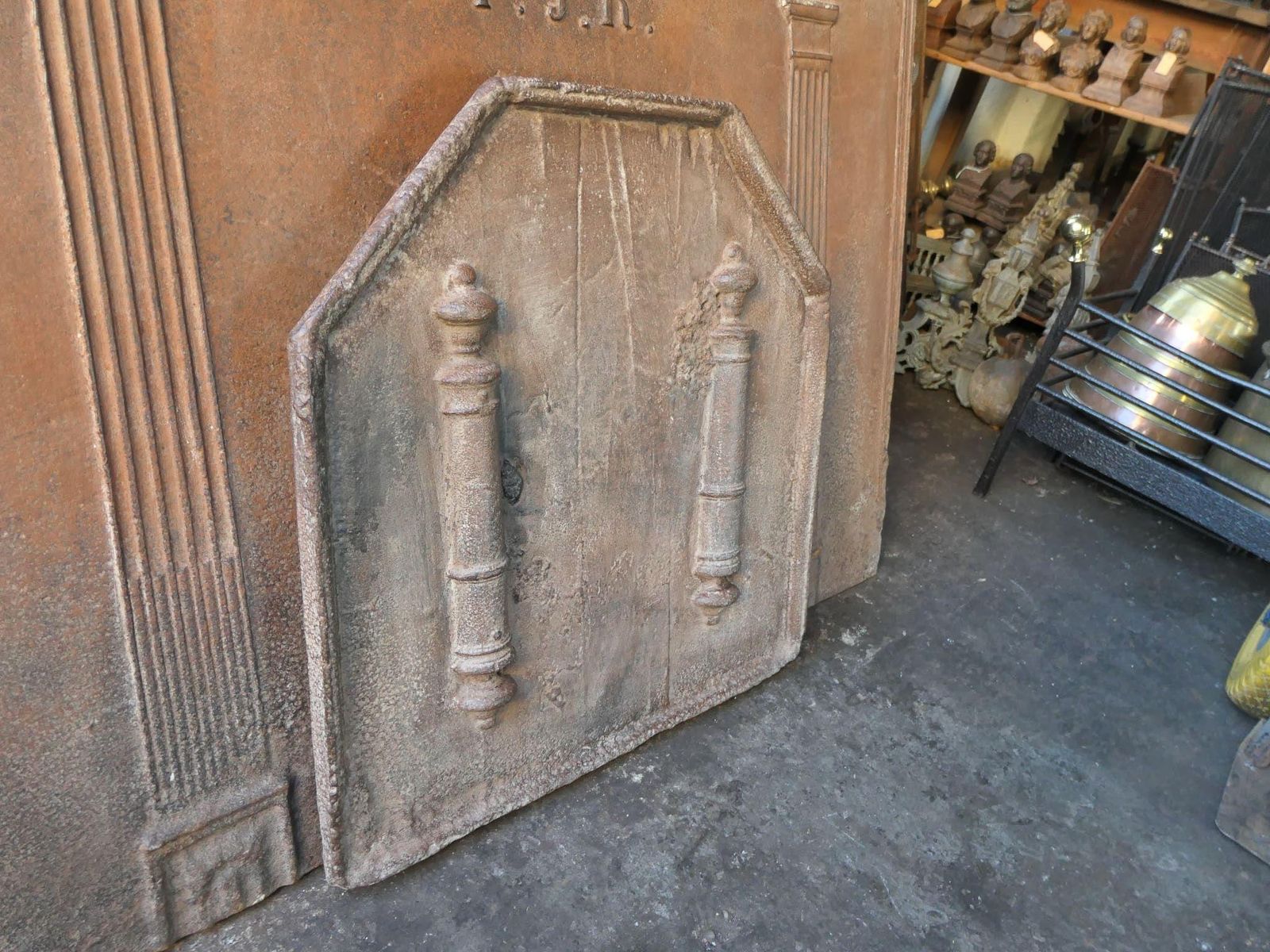 French Fireback / Backsplash With Pillars Of Hercules, 17th 18th Century photo vintage