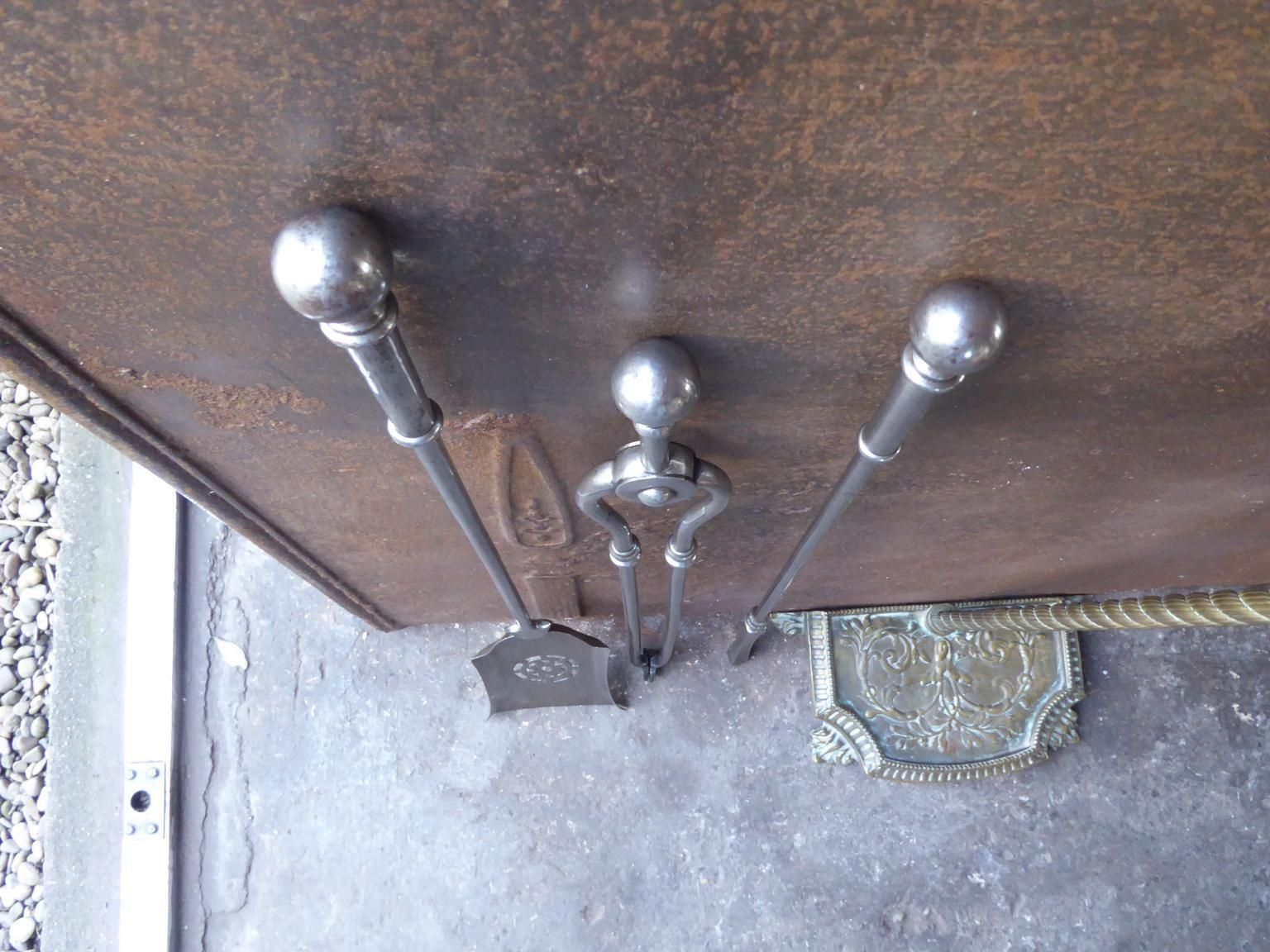661.0 Antique English Victorian Fireplace Tools Or Fire Tools, 19th Century photo