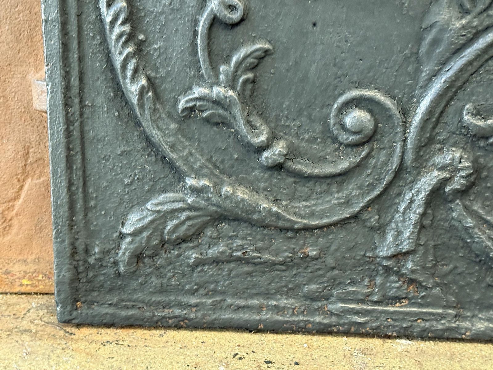 photo furniture Antique French Fireback / Backsplash With The Goddess Venus, Louis XV Period