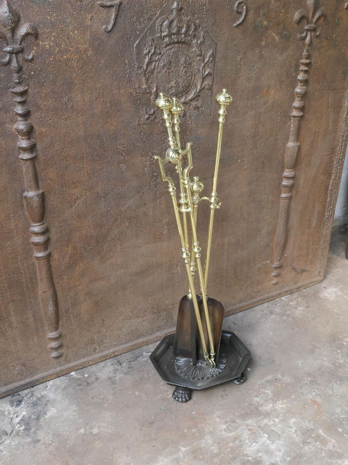 photo furniture English Victorian Fireplace Tools Or Companion Set, 19th Century