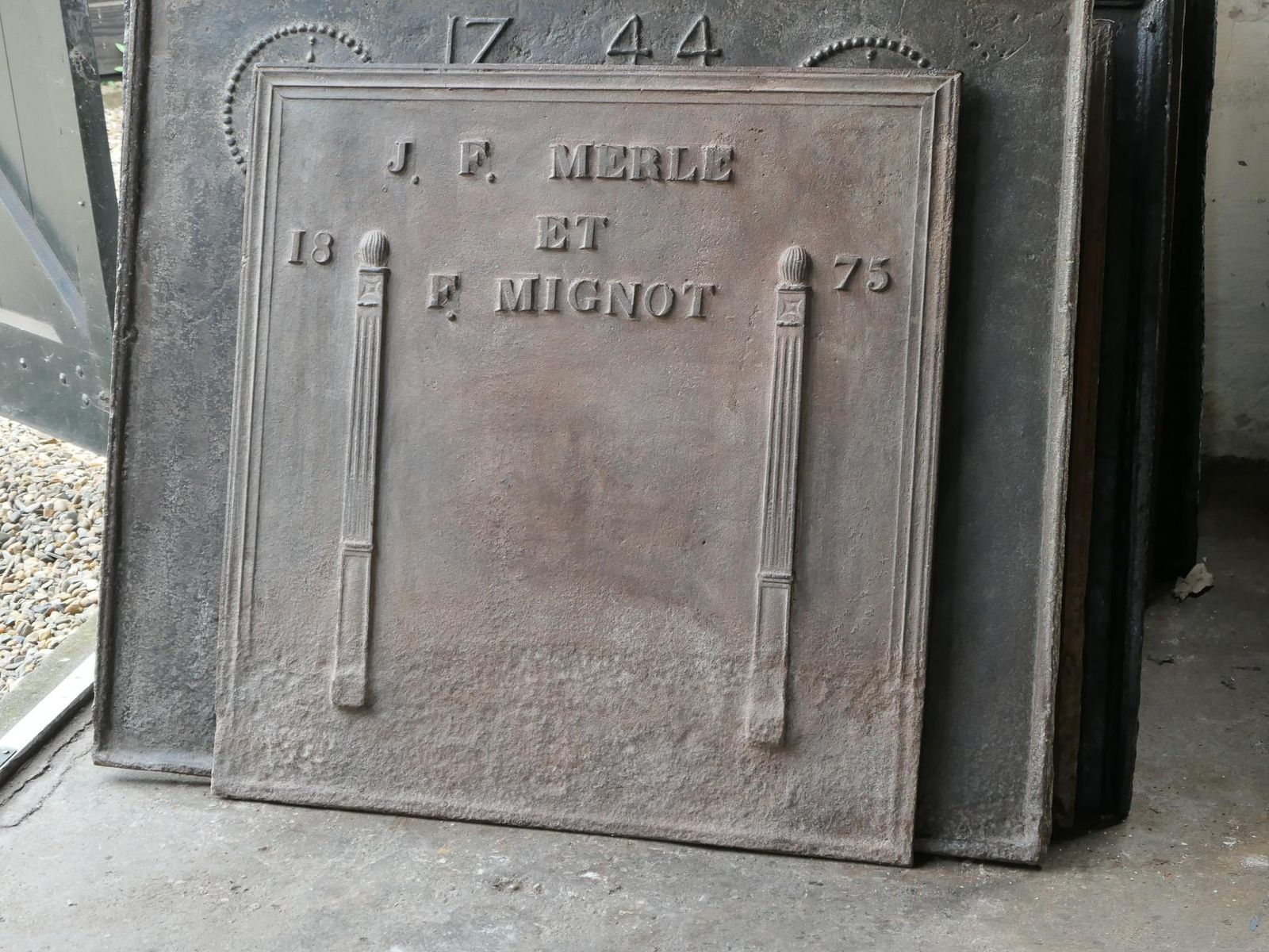 photo vinterior Antique French 'Marriage' Fireback / Backsplash, 19th Century