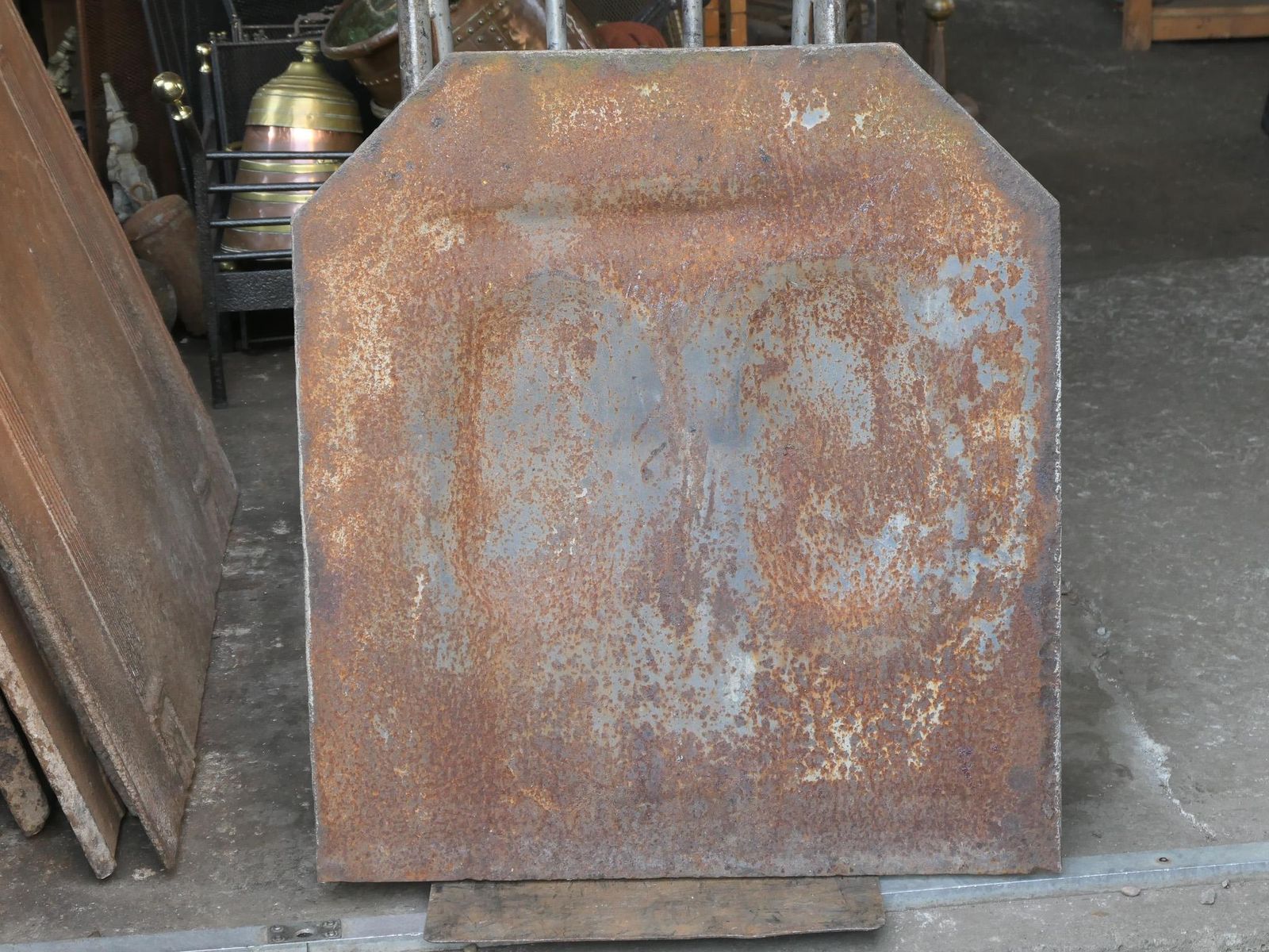 photo vinterior French Louis XIV Style 'Arms Of France' Fireback / Backsplash