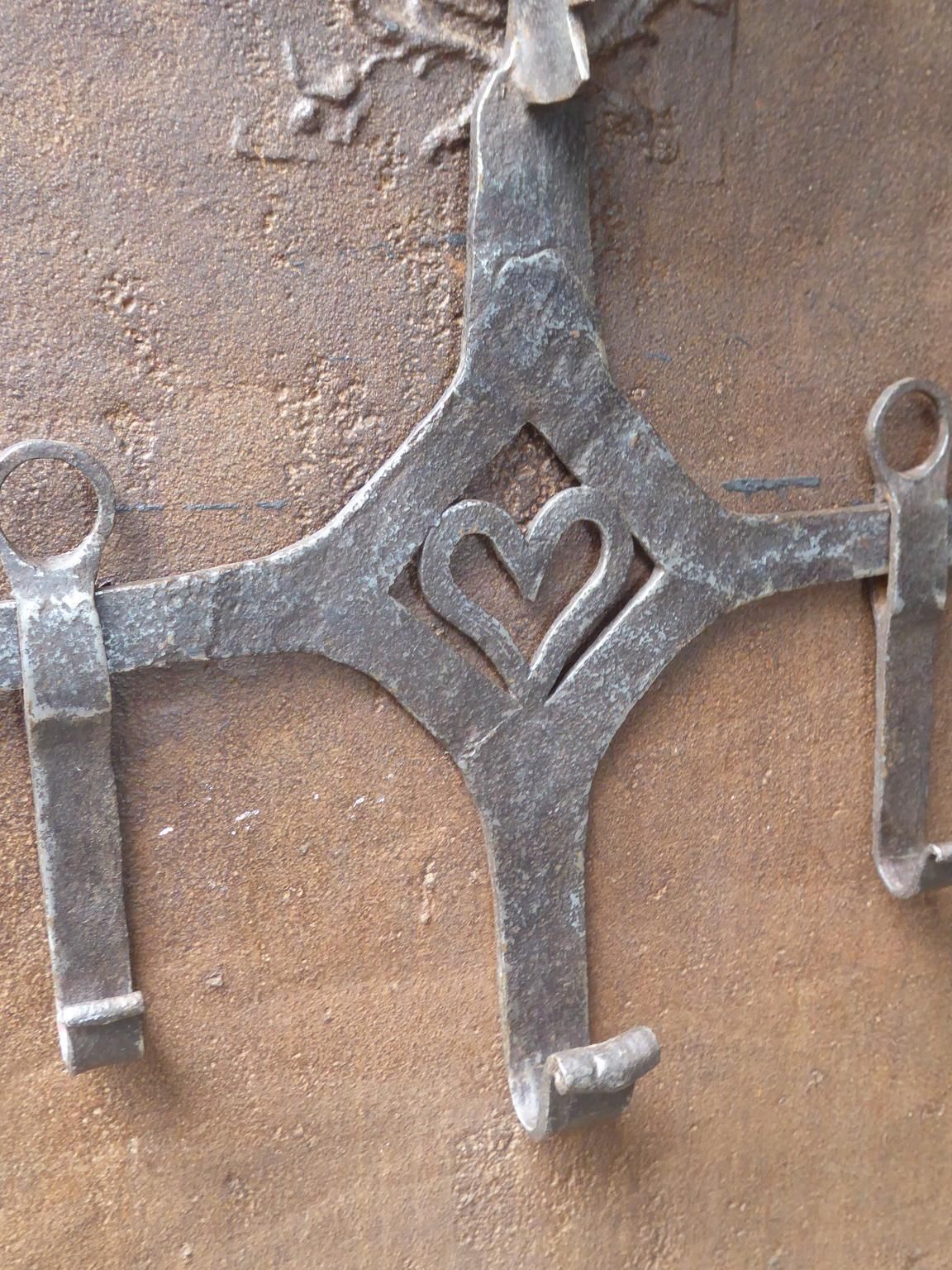 Beautiful 17th Century French Fireplace Trammel Or Hanger photo vinterior