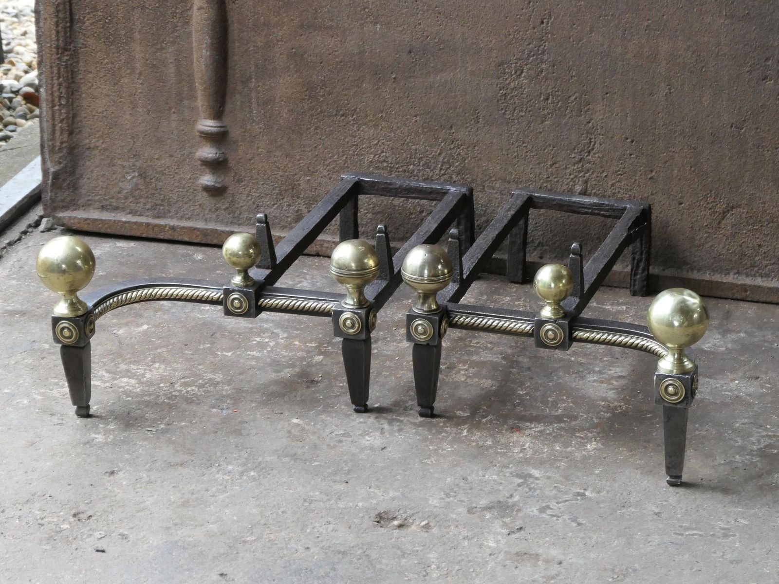 19th Century Dutch Victorian Fireplace Grate Or Fire Basket photo vinterior