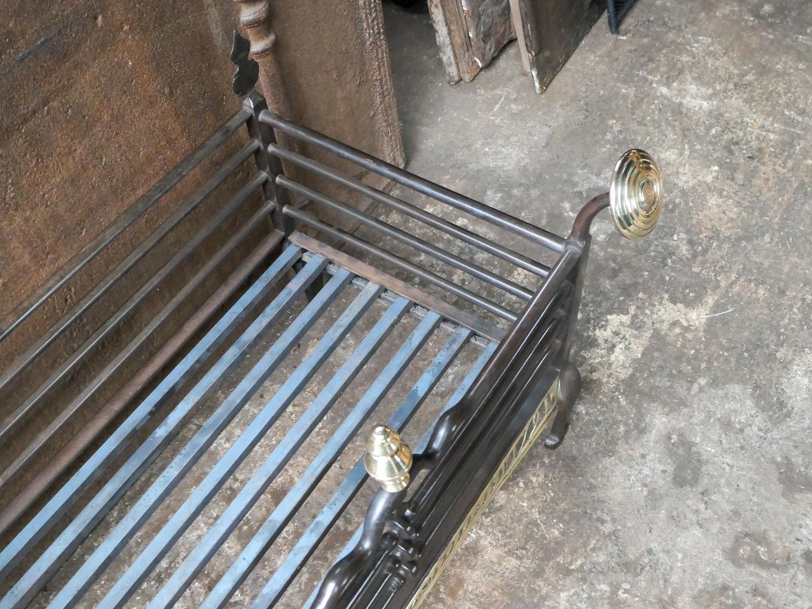 4053.0 Unique 18th Century Dutch Georgian Fireplace Grate Or Fire Grate photo
