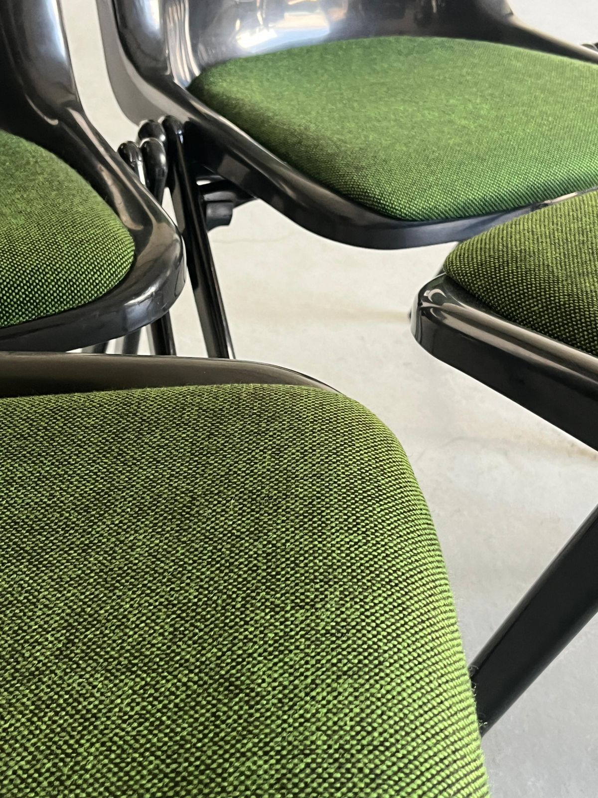 832.0 Set Of 4 Space Age Desk Chairs By Giancarlo Piretti And Emilio Ambasz For Dorsal photo
