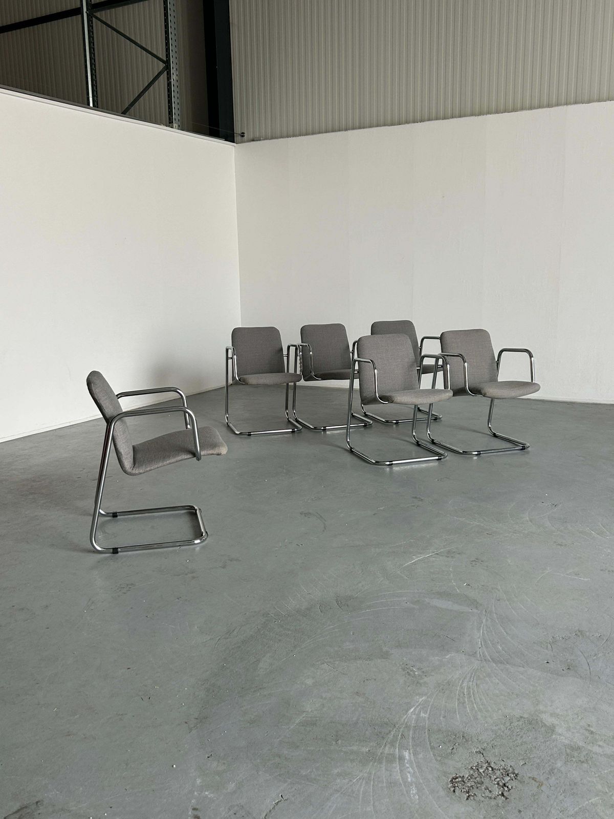 1 Of 6 Italian Space Age Chromed Tubular Steel Cantilever Lounge Armchairs, 70s photo vinterior