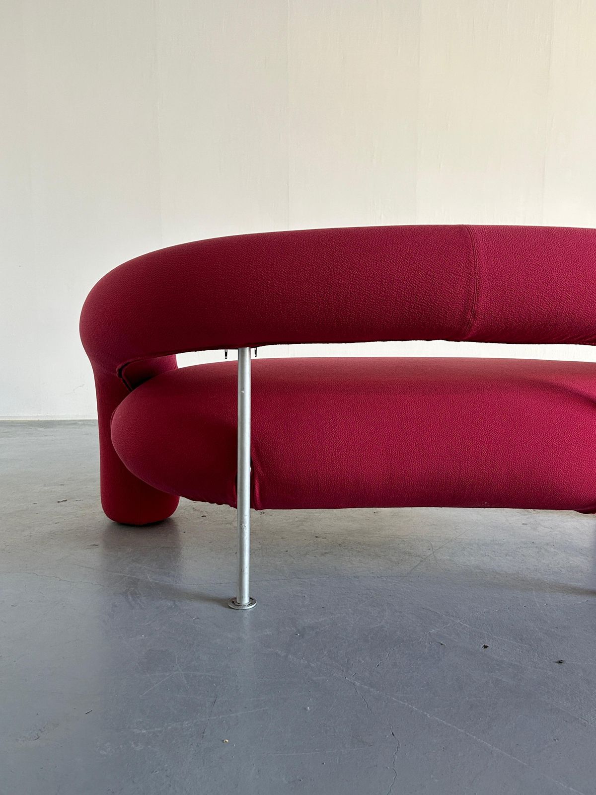 photo for sale Sculptural Tube Sofa By Anna & Carlo Bartoli For Rossi Di Albizzate, 1990s Italy