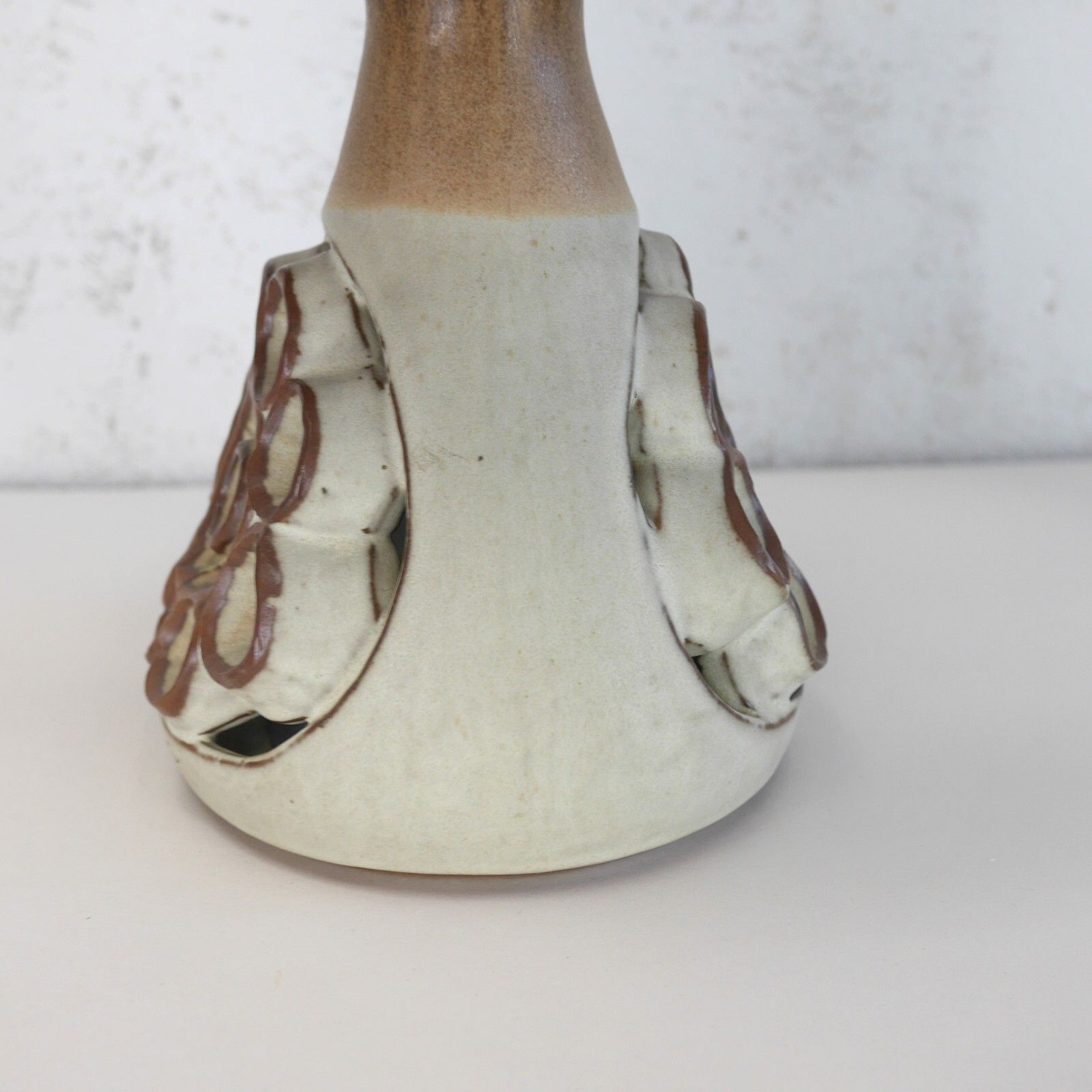 photo furniture Vintage Mid Century Abstract Brutalist Studio Shelf Pottery Lamp Shade #102803