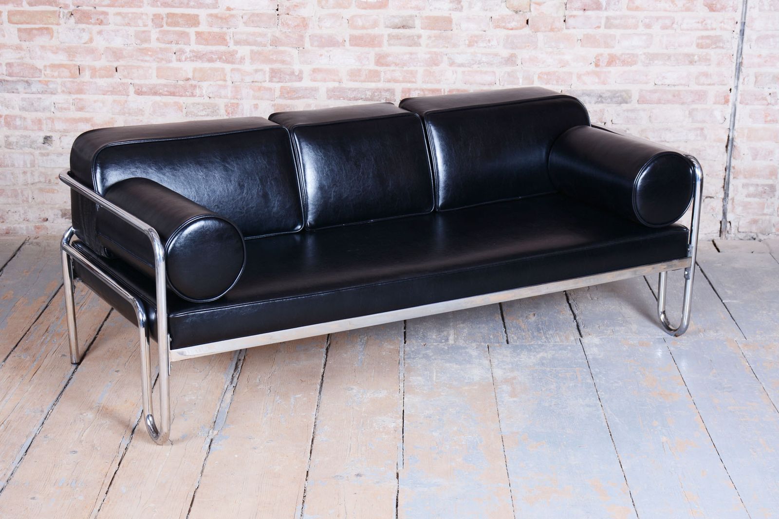 Restored Bauhaus Sofa, Chrome Plated Steel, High Quality Leather, Czech, 1930s photo Furniture