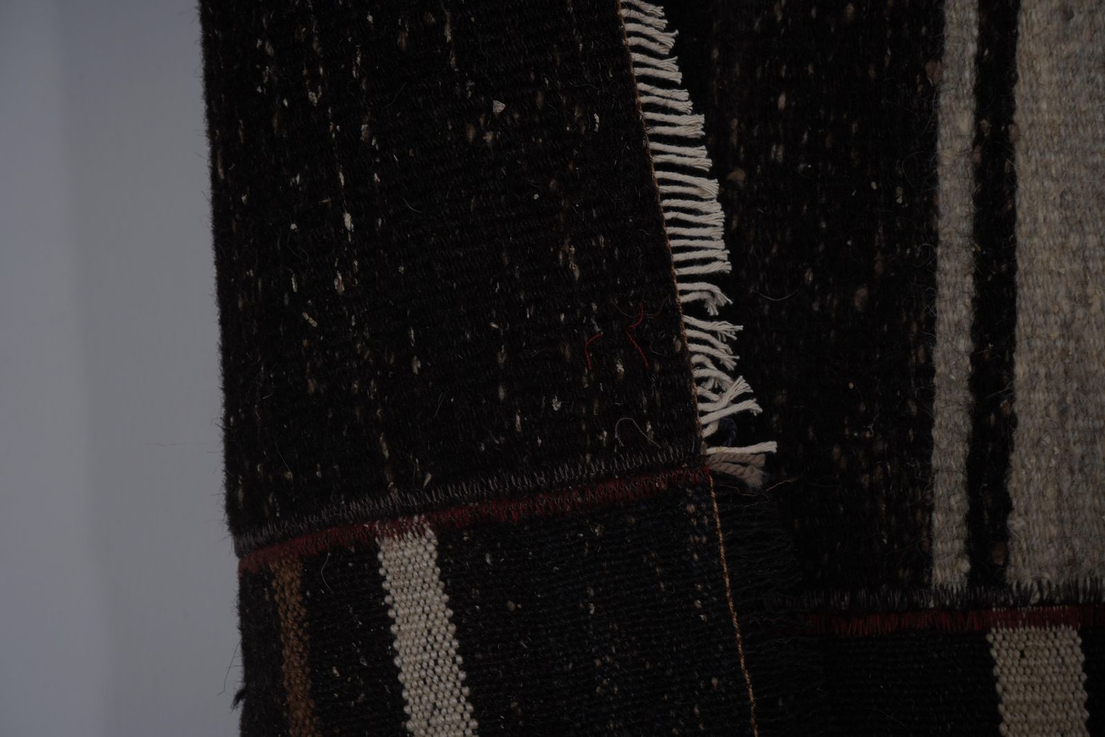 1960s Mid 20th Century Large Anatolian Kilim 8'2'' X 9'8'' photo vinterior
