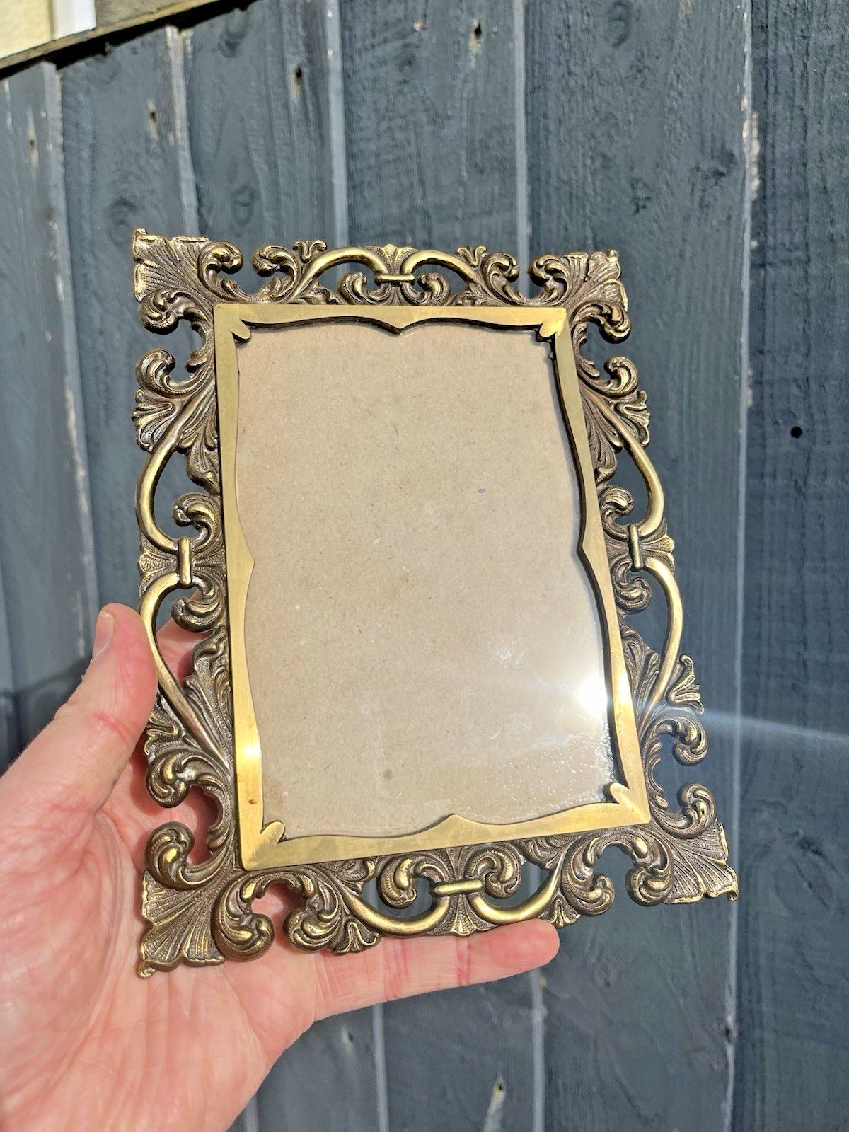 photo vinterior 1 Antique Italian Ornate Gilt Metal Rococo Wall Photo Picture Frame Acanthus