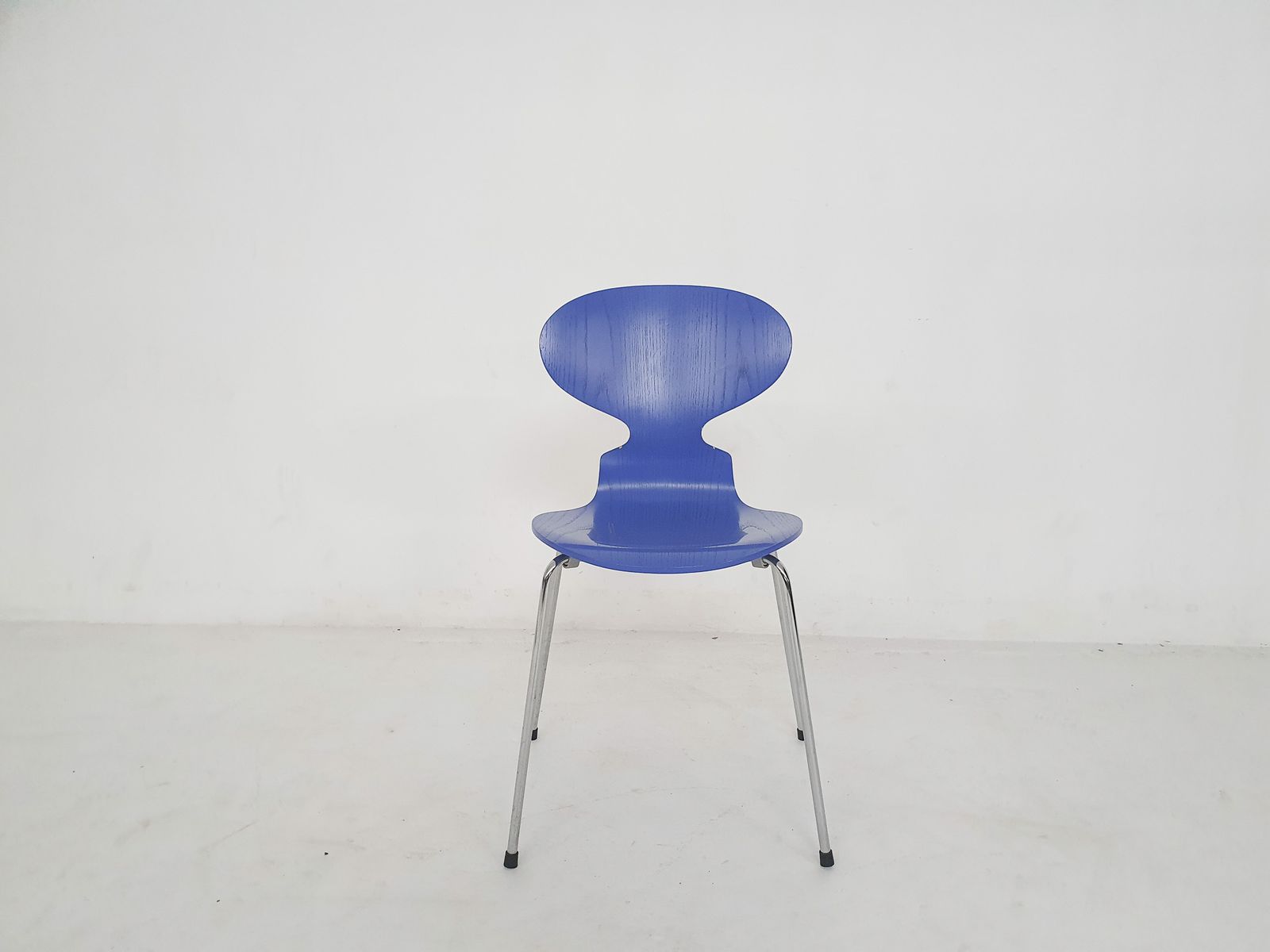 Arne Jacobsen For Fritz Hansen Ultramarin ( L15) Wooden "Ant" Chair, Denmark 1996
