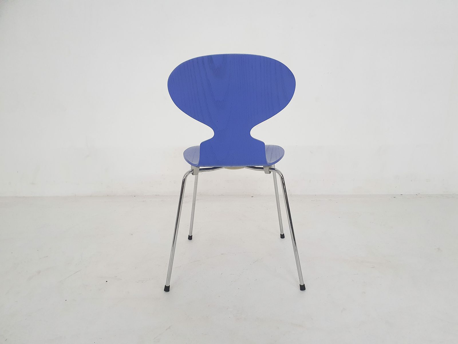 Arne Jacobsen Voor Fritz Hansen Ultramarin (L15) Houten "Ant" Stoel, Denemarken 1996 photo Meubels