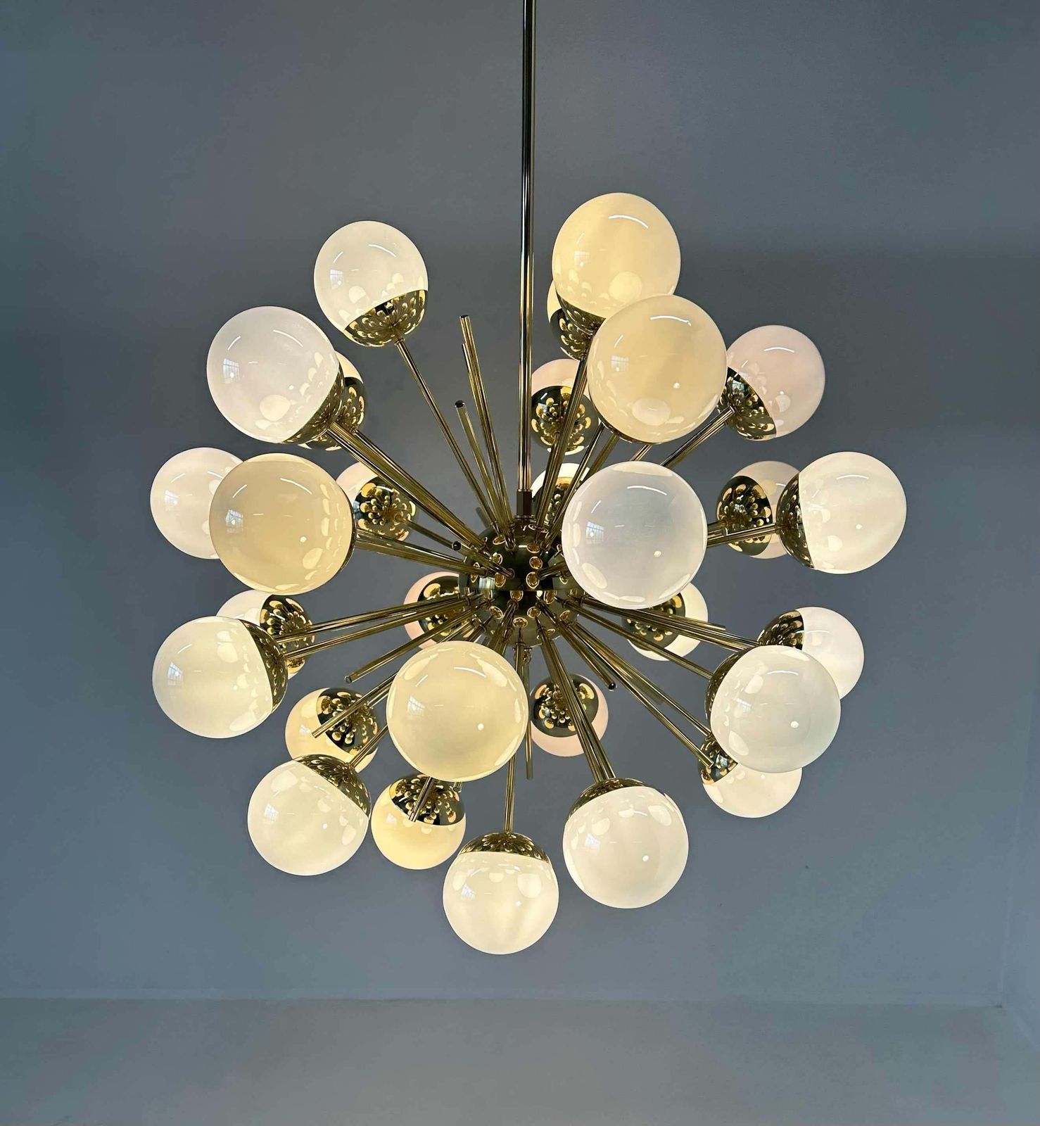 Stunning Mid Century Modern Murano Glass & Brass Sputnik Chandelier photo furniture