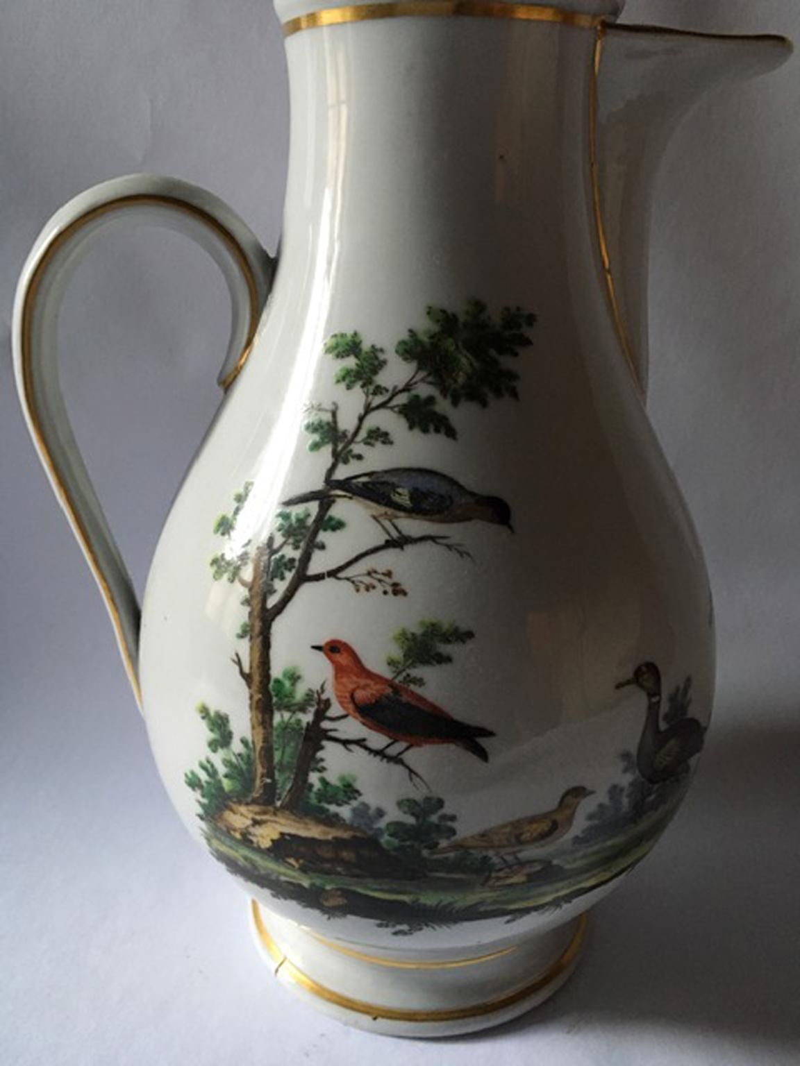 photo furniture Italy Richard Ginori Mid 18th Century Porcelain Coffee Pot