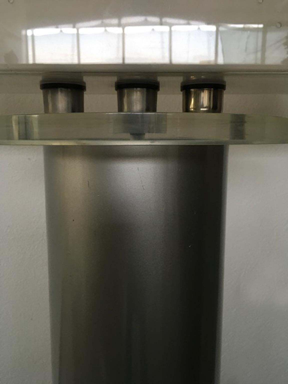 Italian Postmodern Design 1970 Lacquered Aluminium Floor Lamp With Plexiglass photo 4253.0
