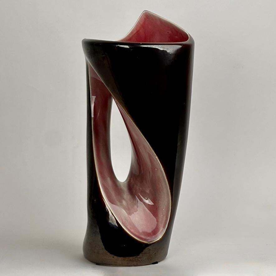 Mid Century Modern Italian Dark Brown & Mauve Glazed Ceramic Sculptural Vase photo vinterior