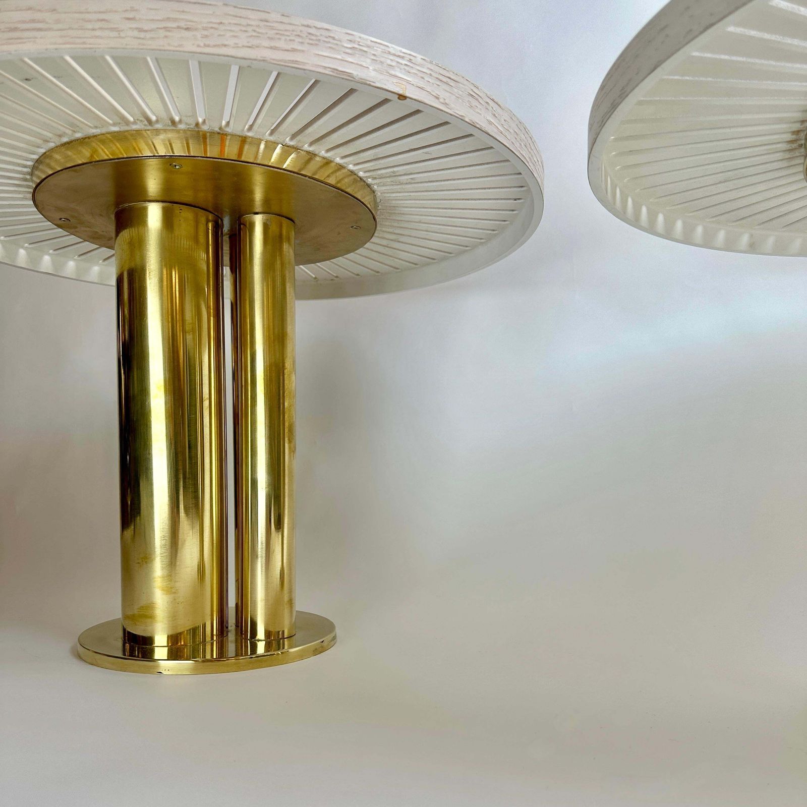 Furniture Late 20th Century Pair Of Round Ash Wood W/ Opaline Glass & Brass Side Tables photo