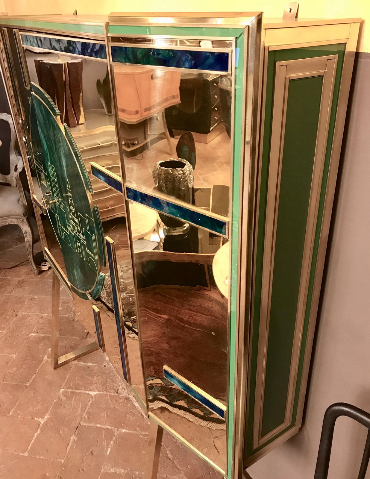 Mid Century Modern Brass, Wood & Engraved Emerald Green Murano Glass Dry Bar photo 9357.0