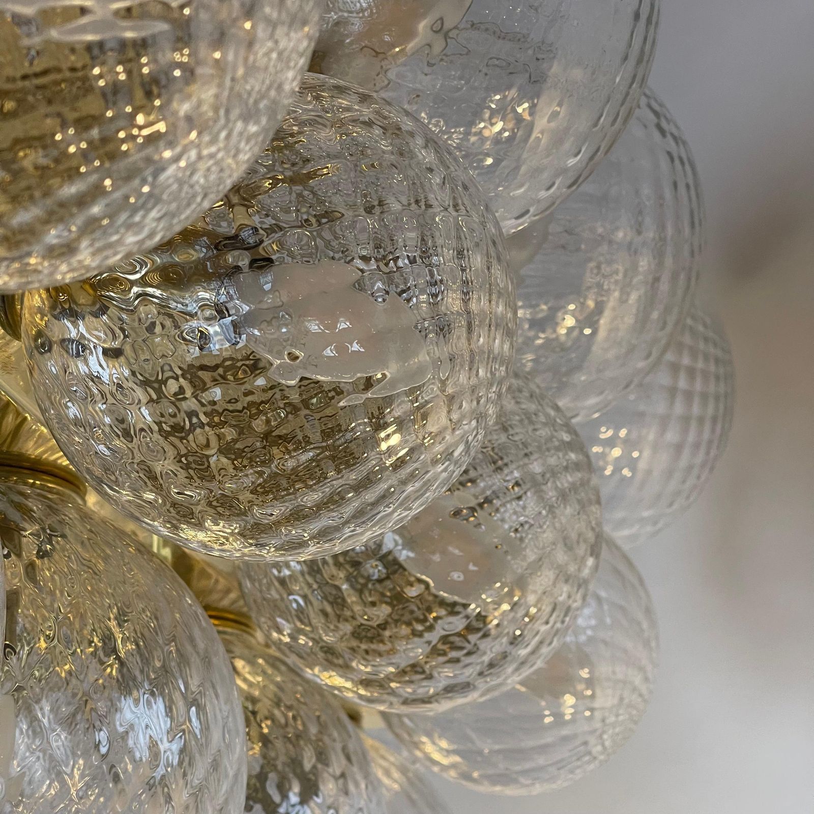 11909.0 Late20th Century Italian Brass W/ Transparent Murano Art Glass Boules Chandelier photo