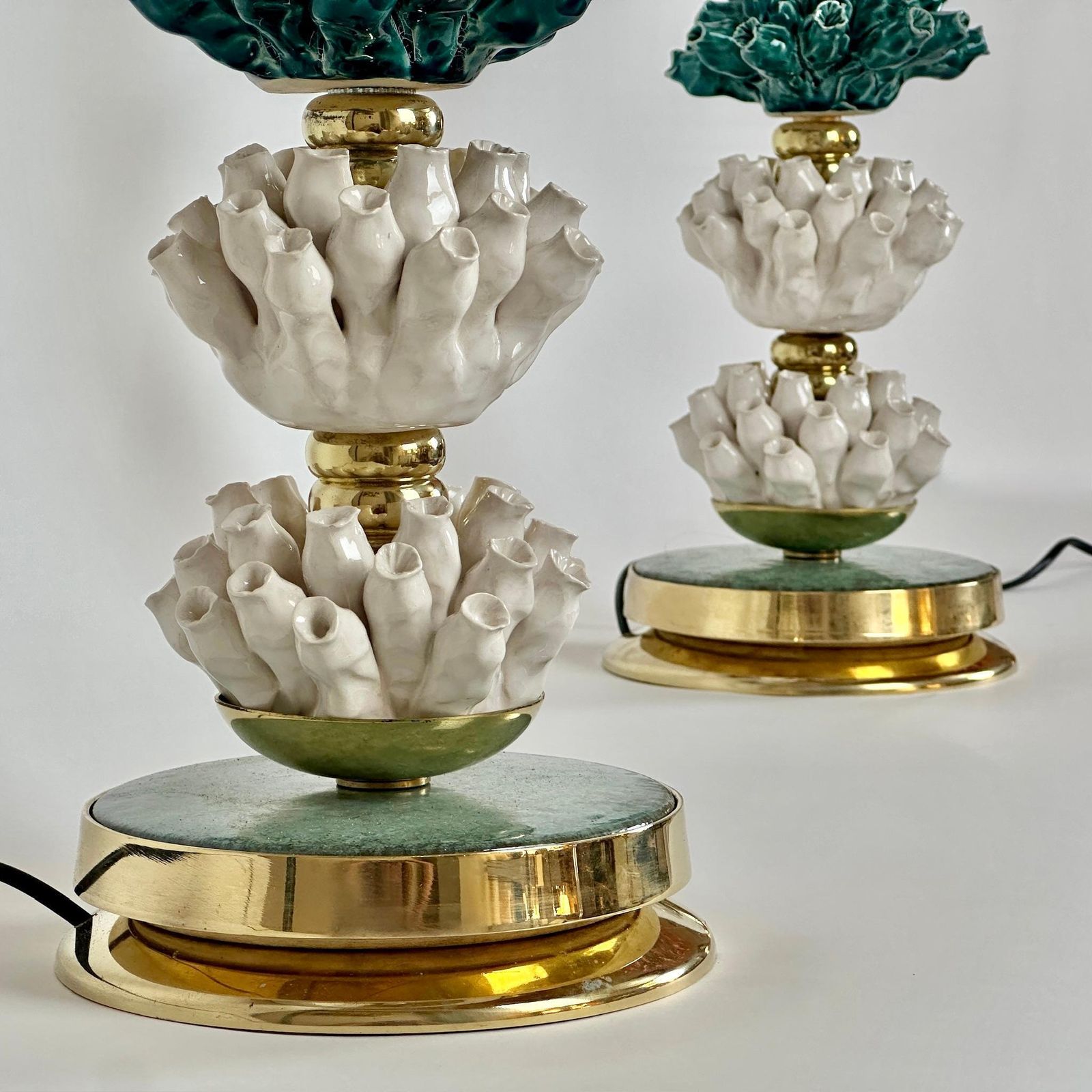 photo vinterior Late 20th Century Pair Of Italian Brass W/ Green & White Ceramic Table Lamps