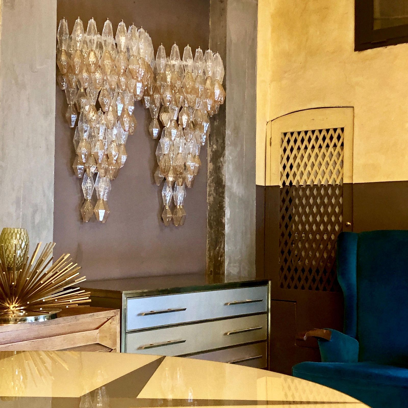 Late 20th Century Pair Of Transparent And Amber Polyhedrons Murano Glass Sconces photo Lighting