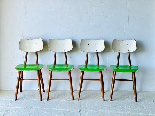 Eetkamerstoelen Van Ton, Ca. Jaren 1960, Set Van 4 photo 819.0