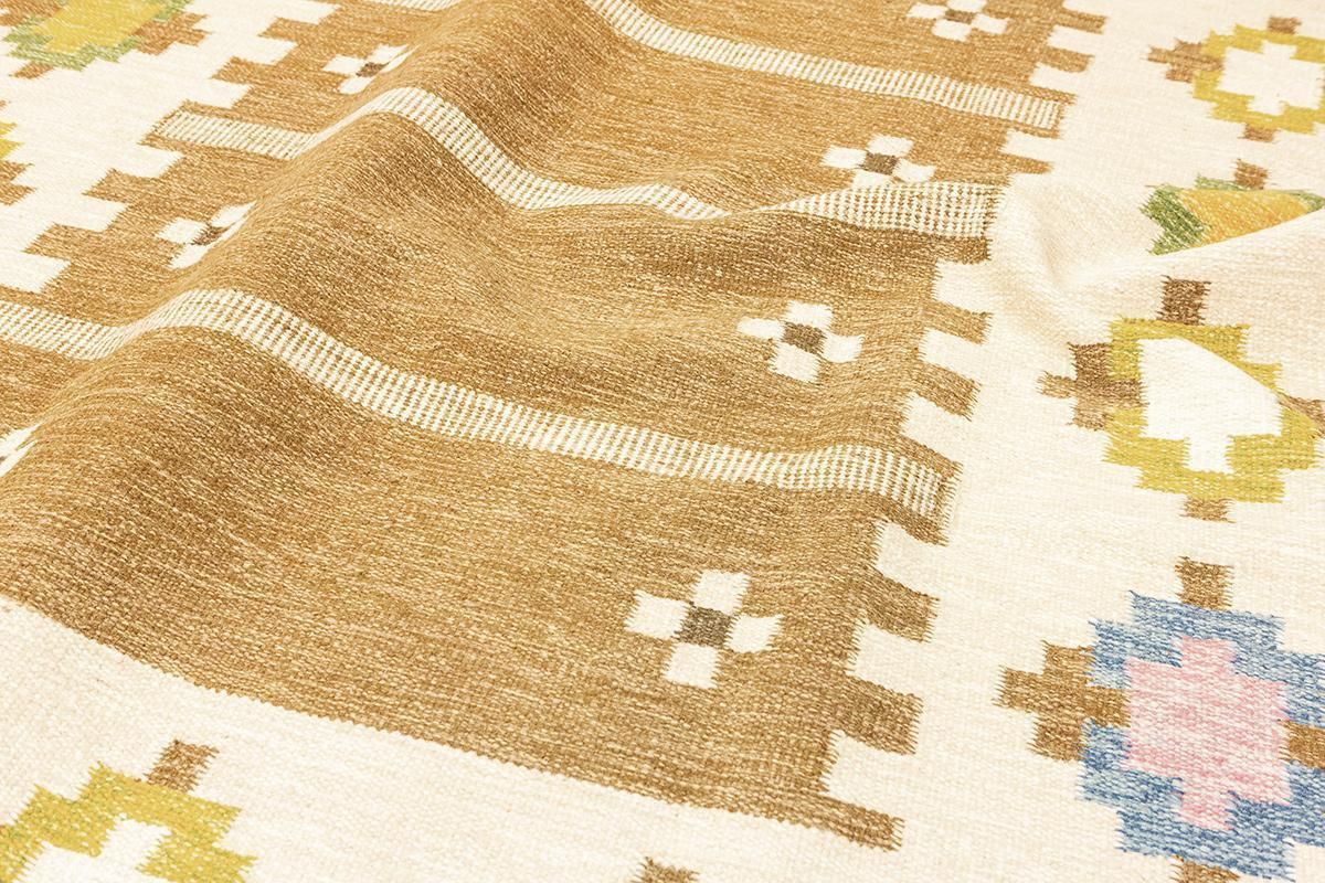 Scandinavian Rug Rollakan Signed photo vinterior