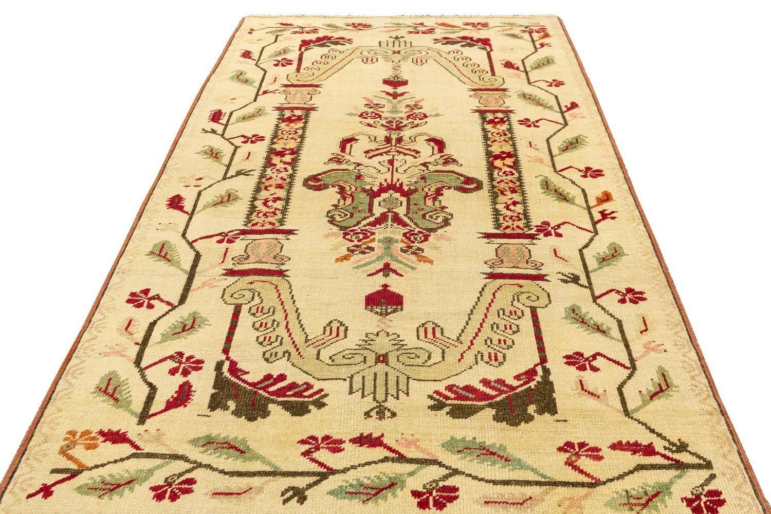 Antique Turkish Ghiordes Rug, 1880 1900 photo furniture