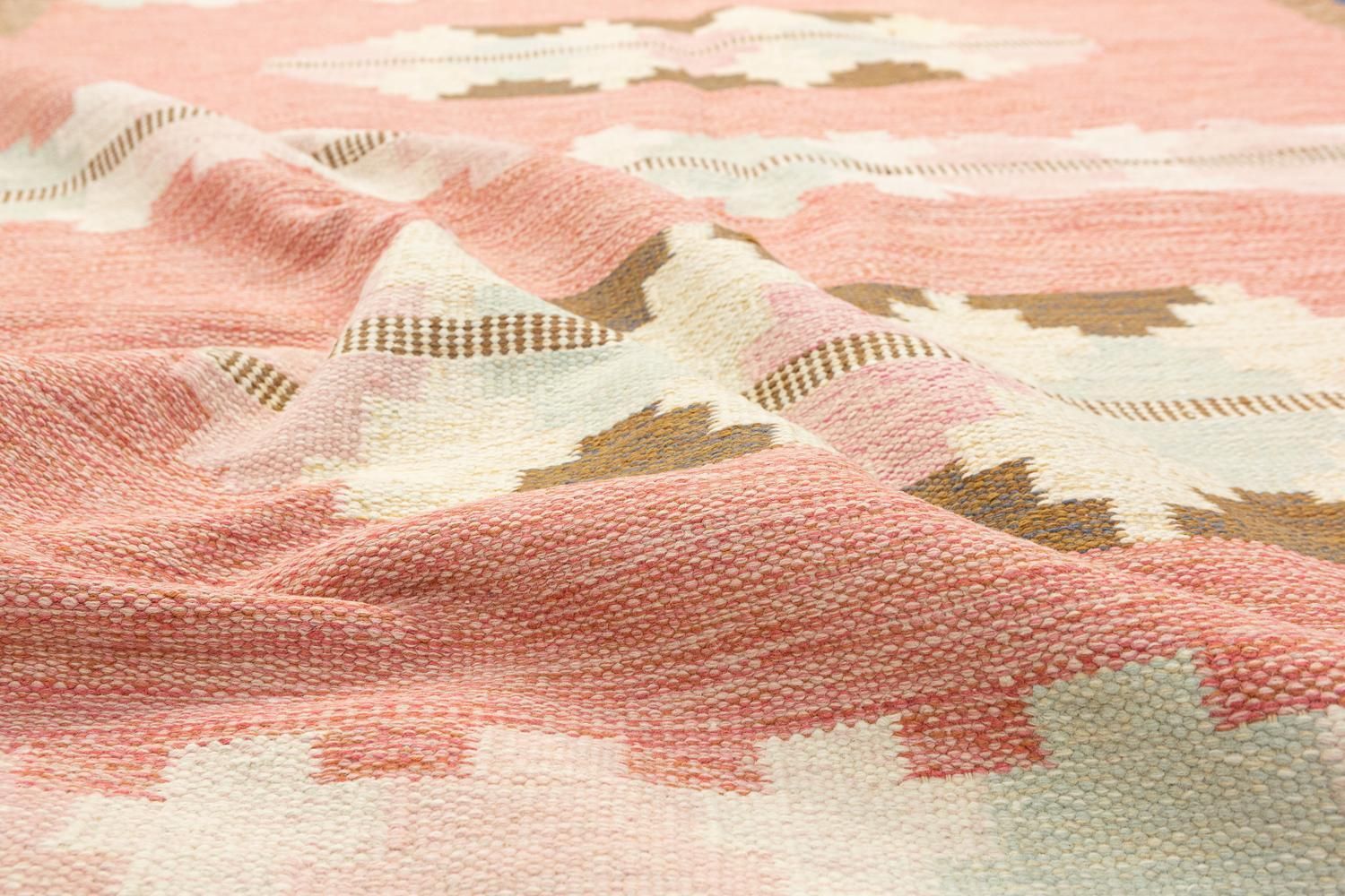 Mid Century Swedish Flat Weave Kilim By Gitt Grannsjo Carlsson, Ca. 1950 photo vinterior