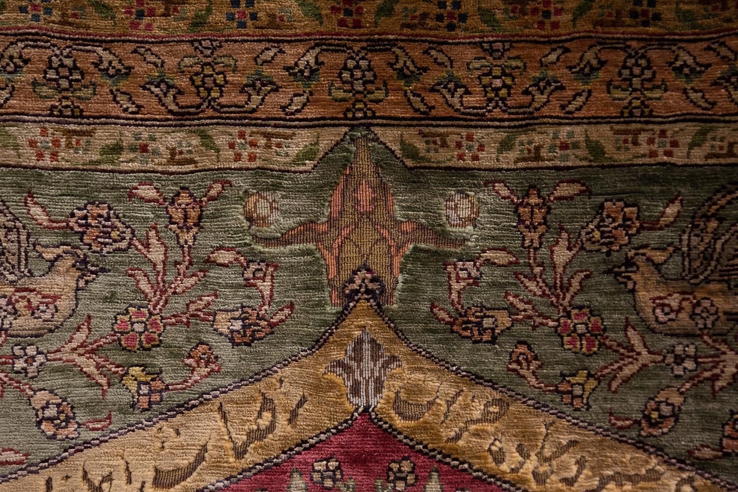 photo vinterior Rare Turkish Antique Signed “Zareh” Peyman Koum Kapi Rug