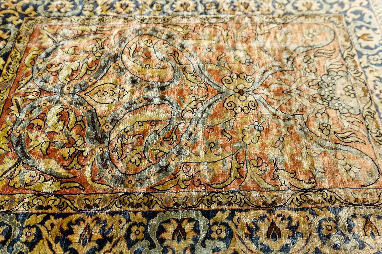 Hereke Rug Extra Silk photo furniture
